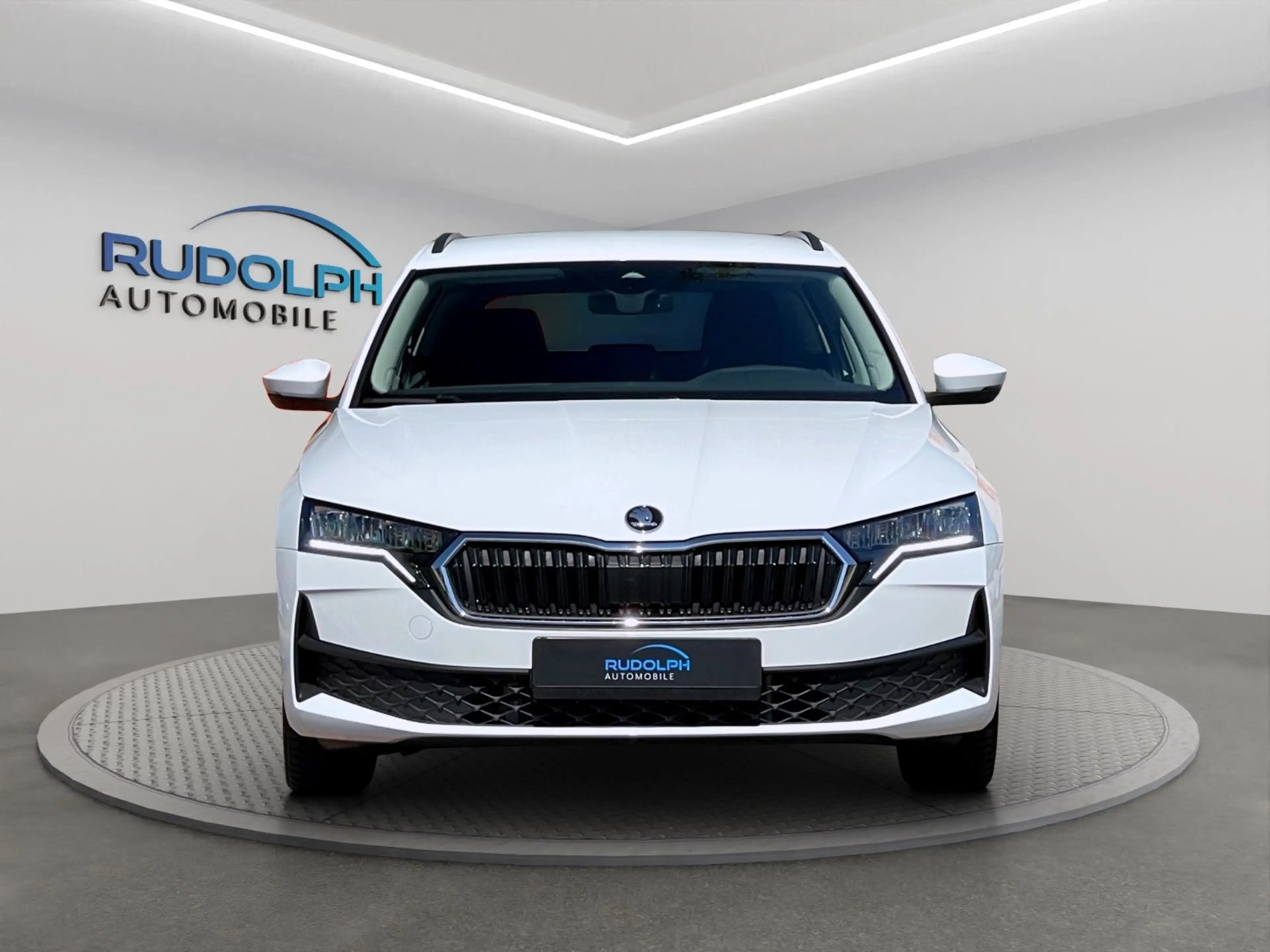 Skoda Octavia OCTAVIA 1.5 TSI AUTOM. mHEV 85 kW AHK GARANTIE — photo 2