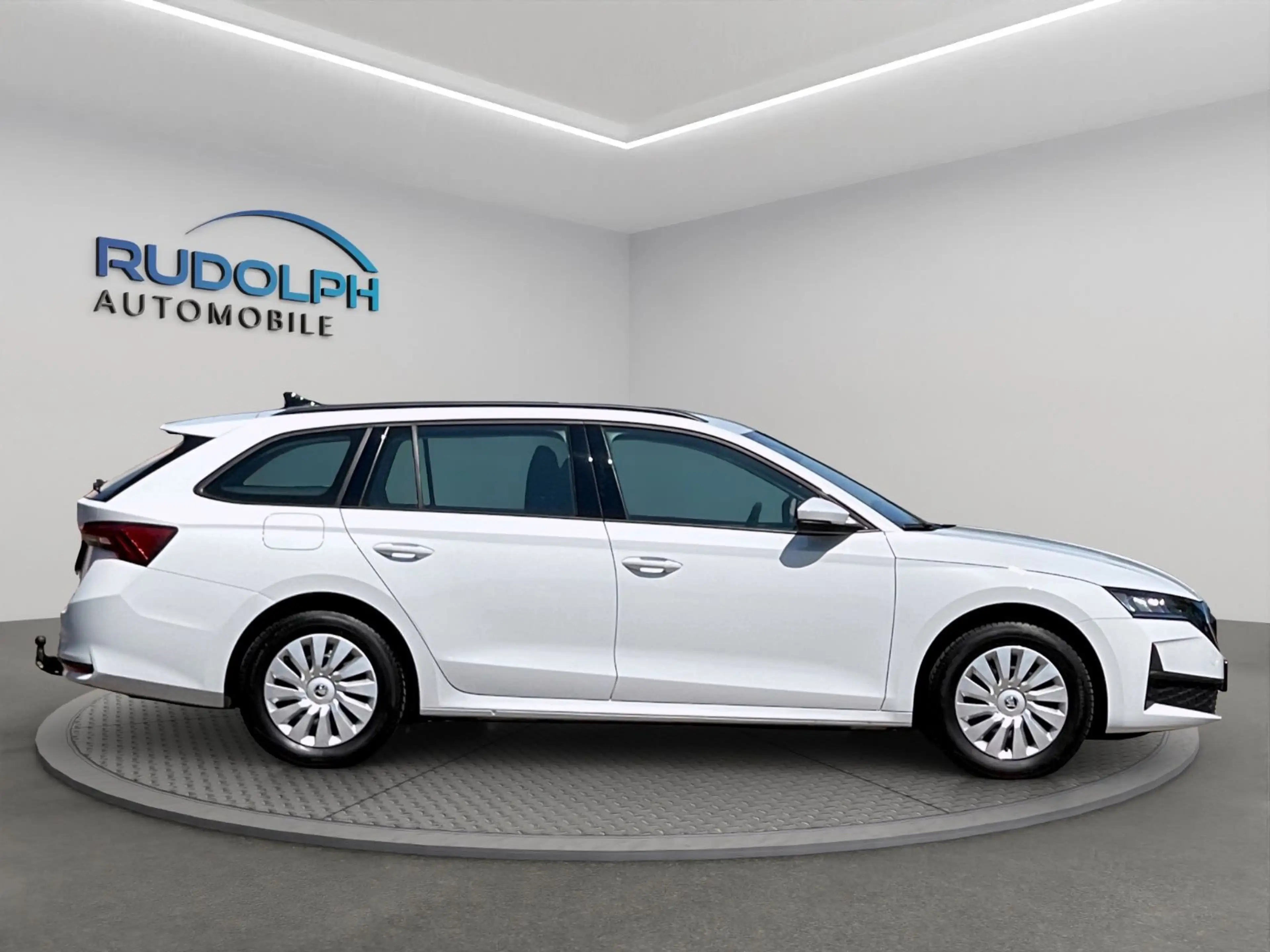Skoda Octavia OCTAVIA 1.5 TSI AUTOM. mHEV 85 kW AHK GARANTIE — photo 8