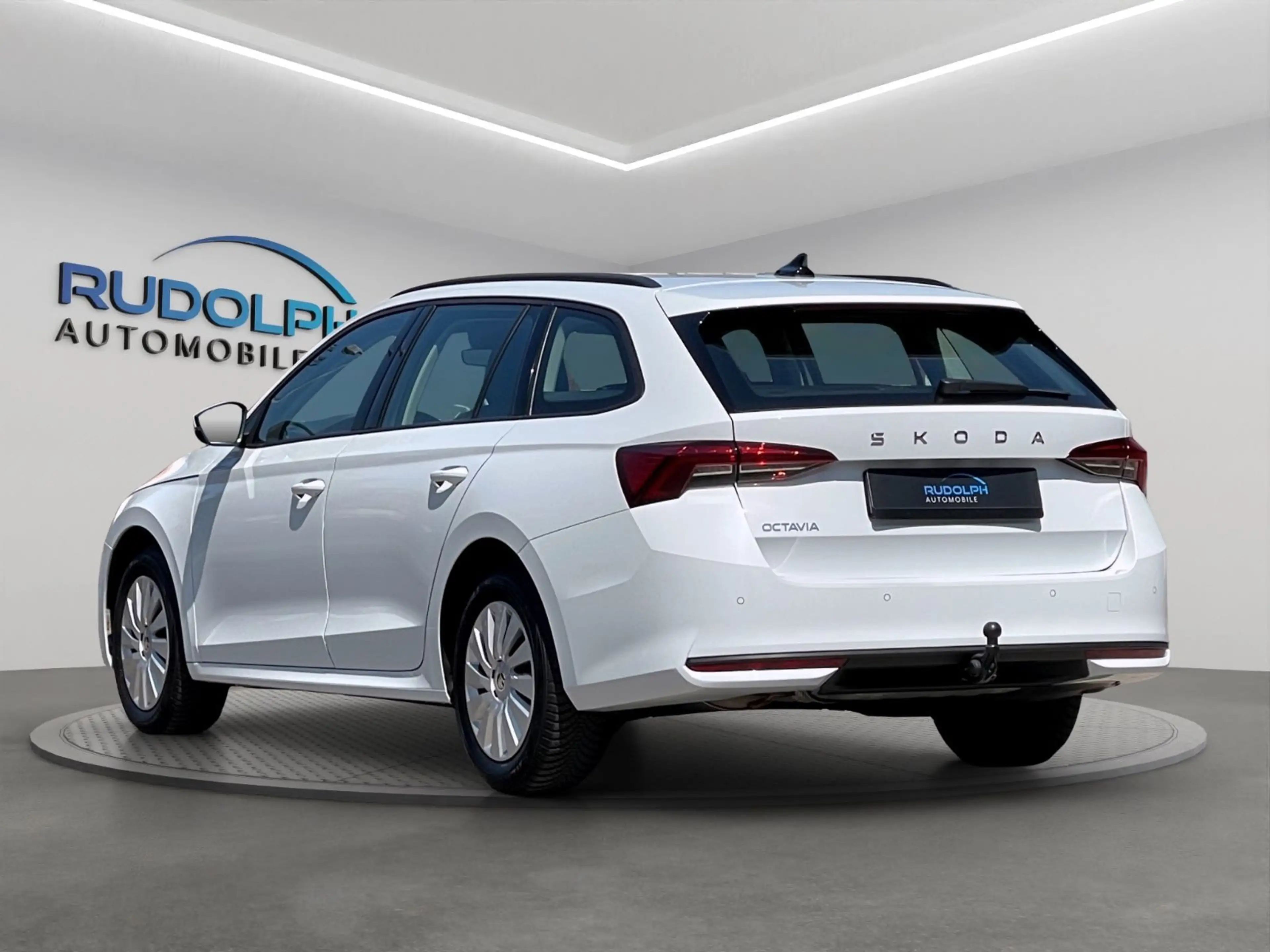 Skoda Octavia OCTAVIA 1.5 TSI AUTOM. mHEV 85 kW AHK GARANTIE — photo 5