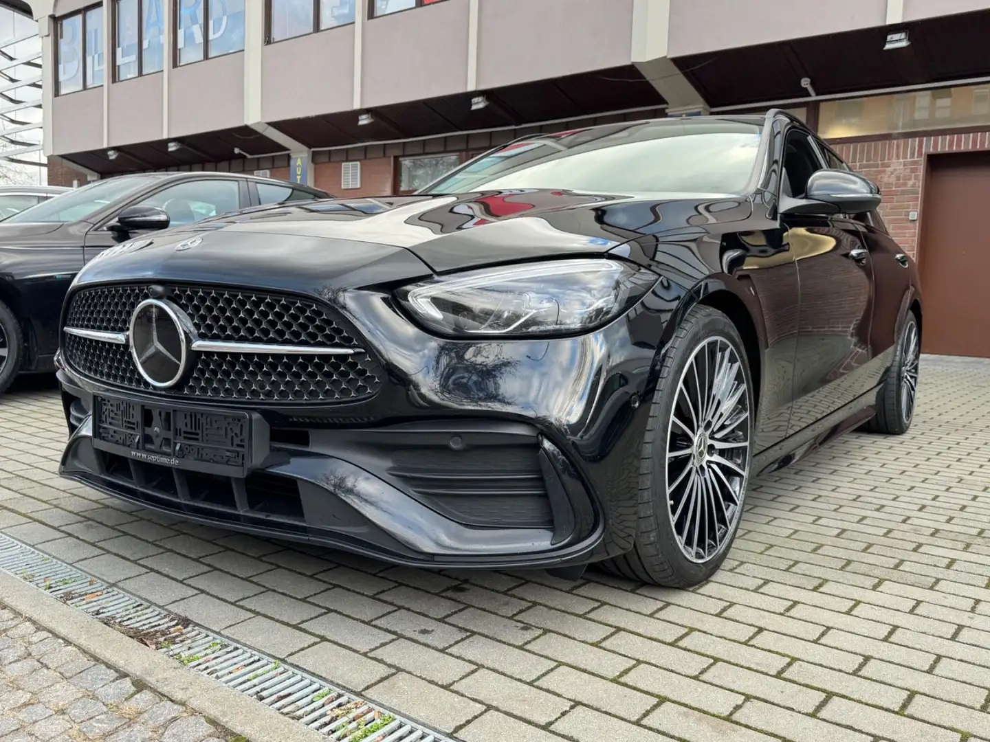 Mercedes-Benz C 300 td  AMG. ACC-Standh.-Leder-Kamera-Night Schwarz - 1