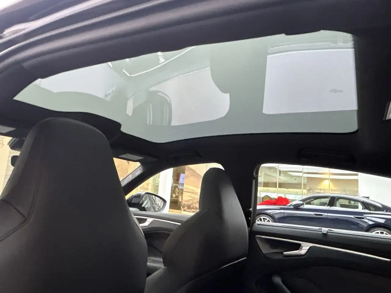Audi A6 снимка Audi A6