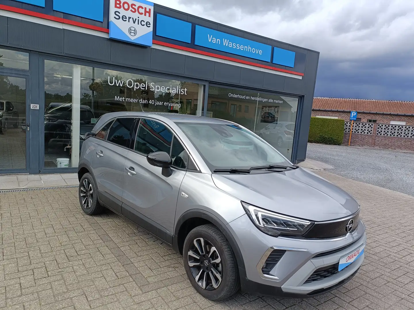 Opel Crossland Crossland 1.2 Autom Edition NAVI DAB **OVERNAME** Zilver - 1