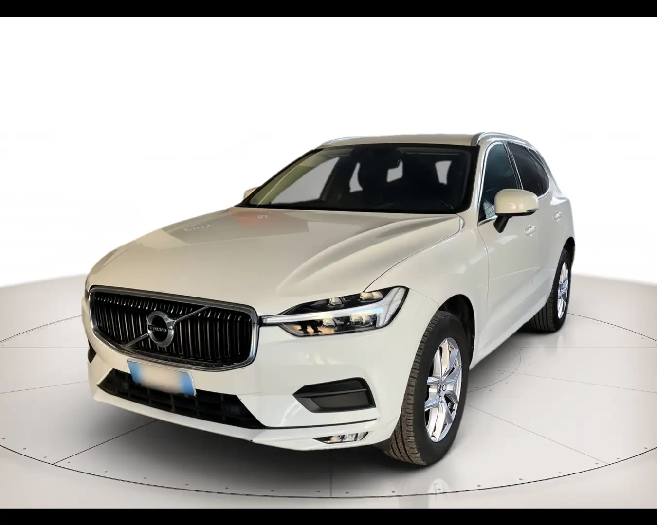 Volvo XC60 2.0 B4 Momentum Pro auto Bianco - 1