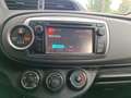 Toyota Yaris 1.3 - 87 VVT-i Gris - thumbnail 6