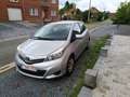 Toyota Yaris 1.3 - 87 VVT-i Gris - thumbnail 3