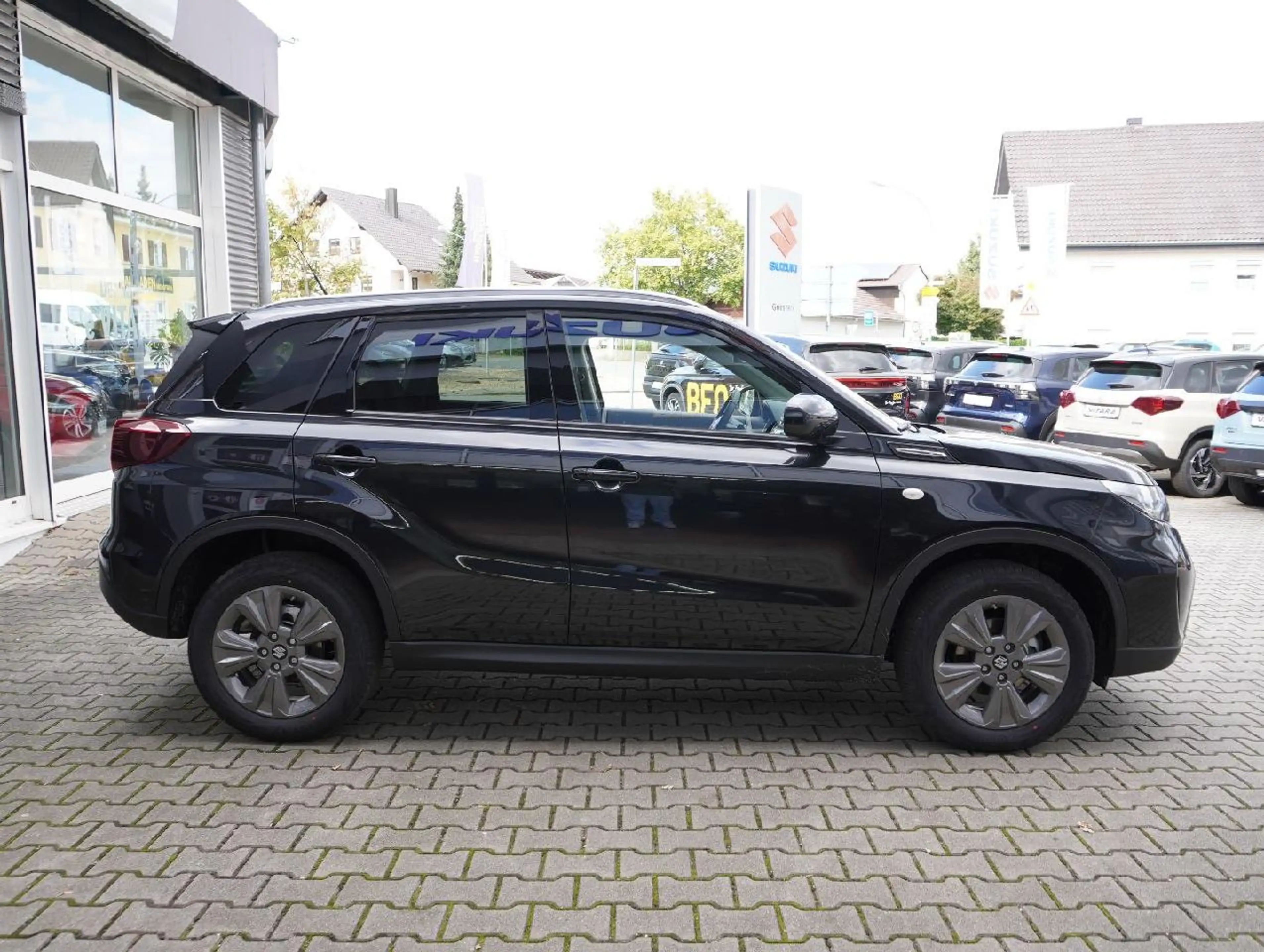 Suzuki Vitara 1.4 Mild-Hybrid Comfort 4x4 — photo 6