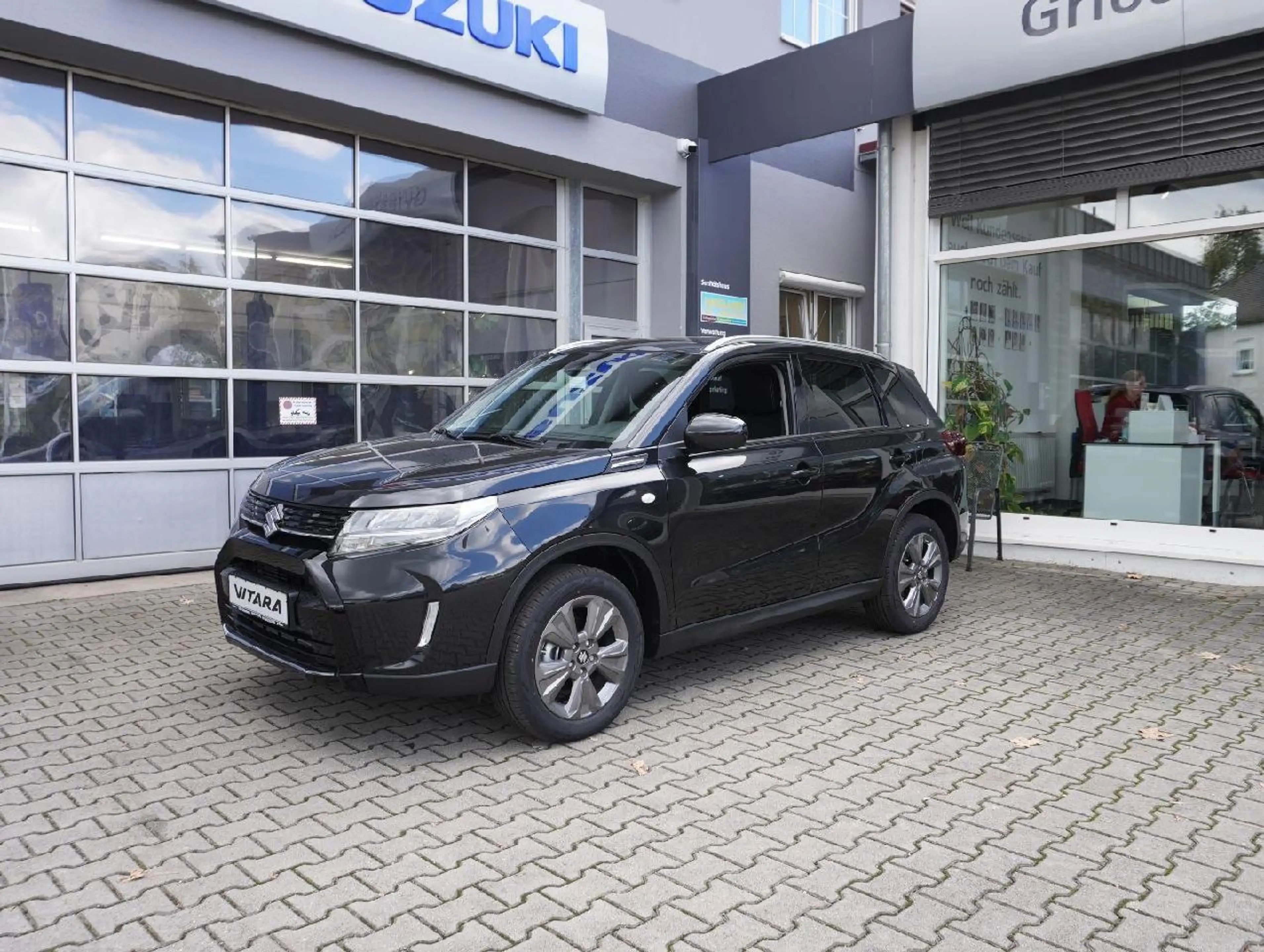 Suzuki Vitara 1.4 Mild-Hybrid Comfort 4x4 — photo 2