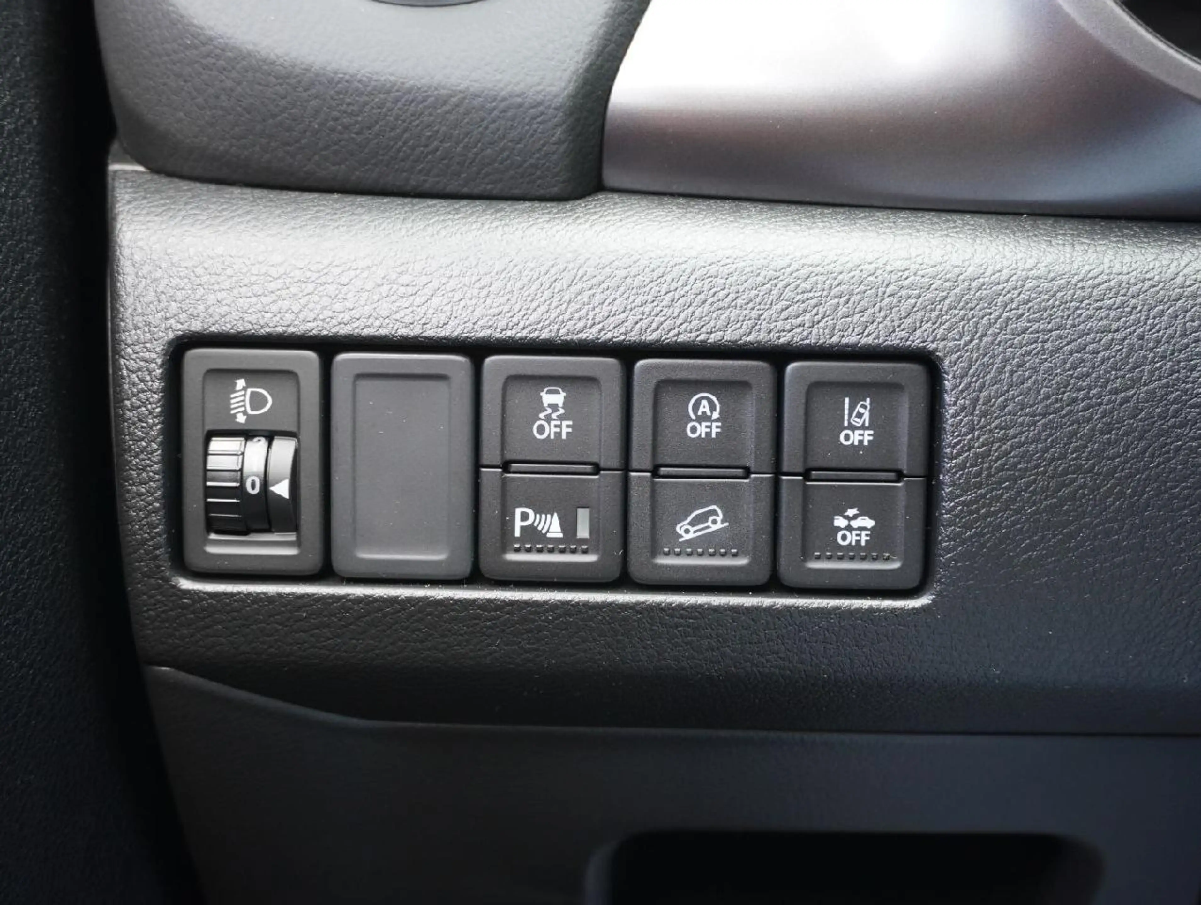 Suzuki Vitara 1.4 Mild-Hybrid Comfort 4x4 — photo 13