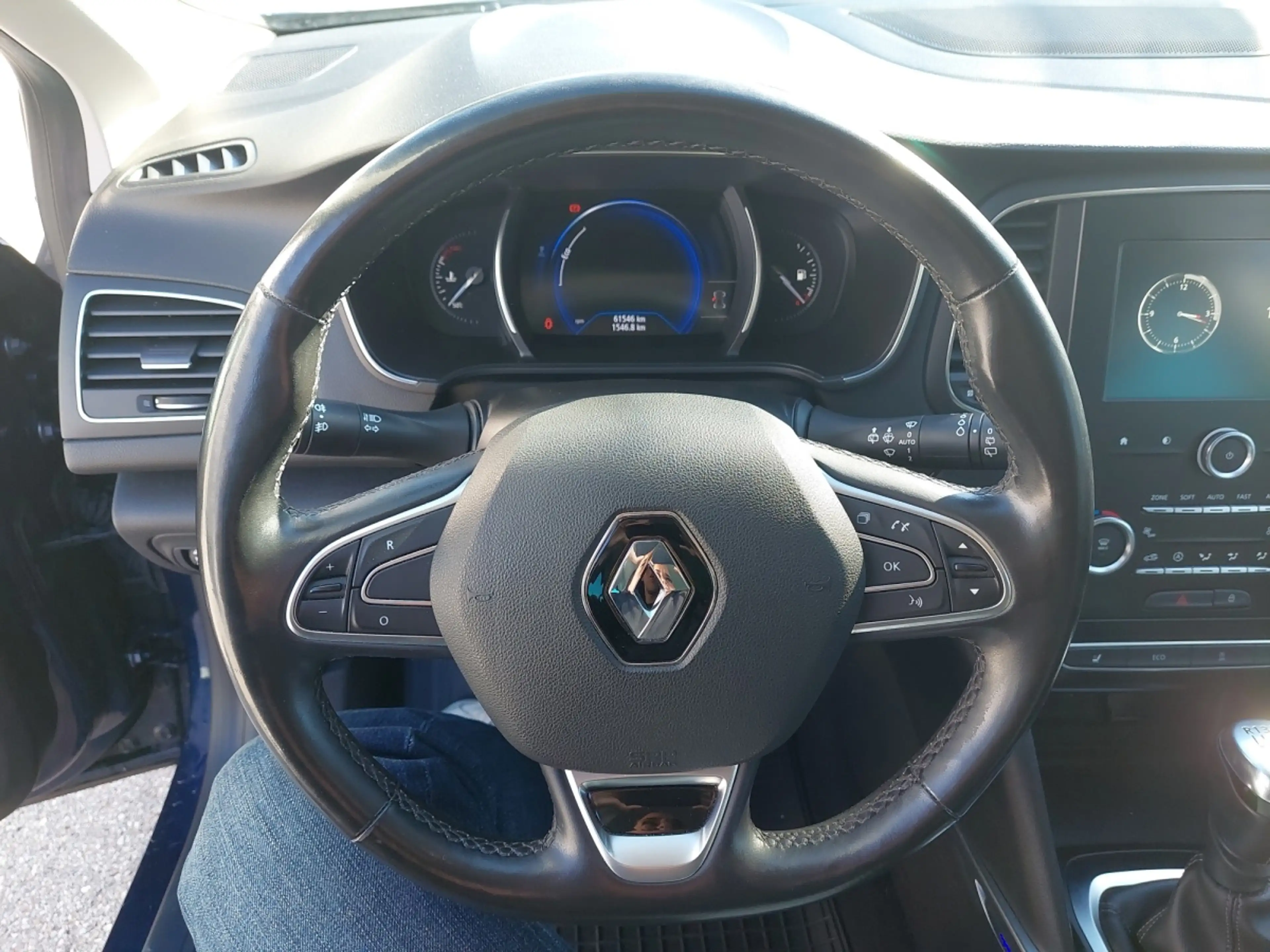Renault Megane Intens Energy TCe 100 — photo 13