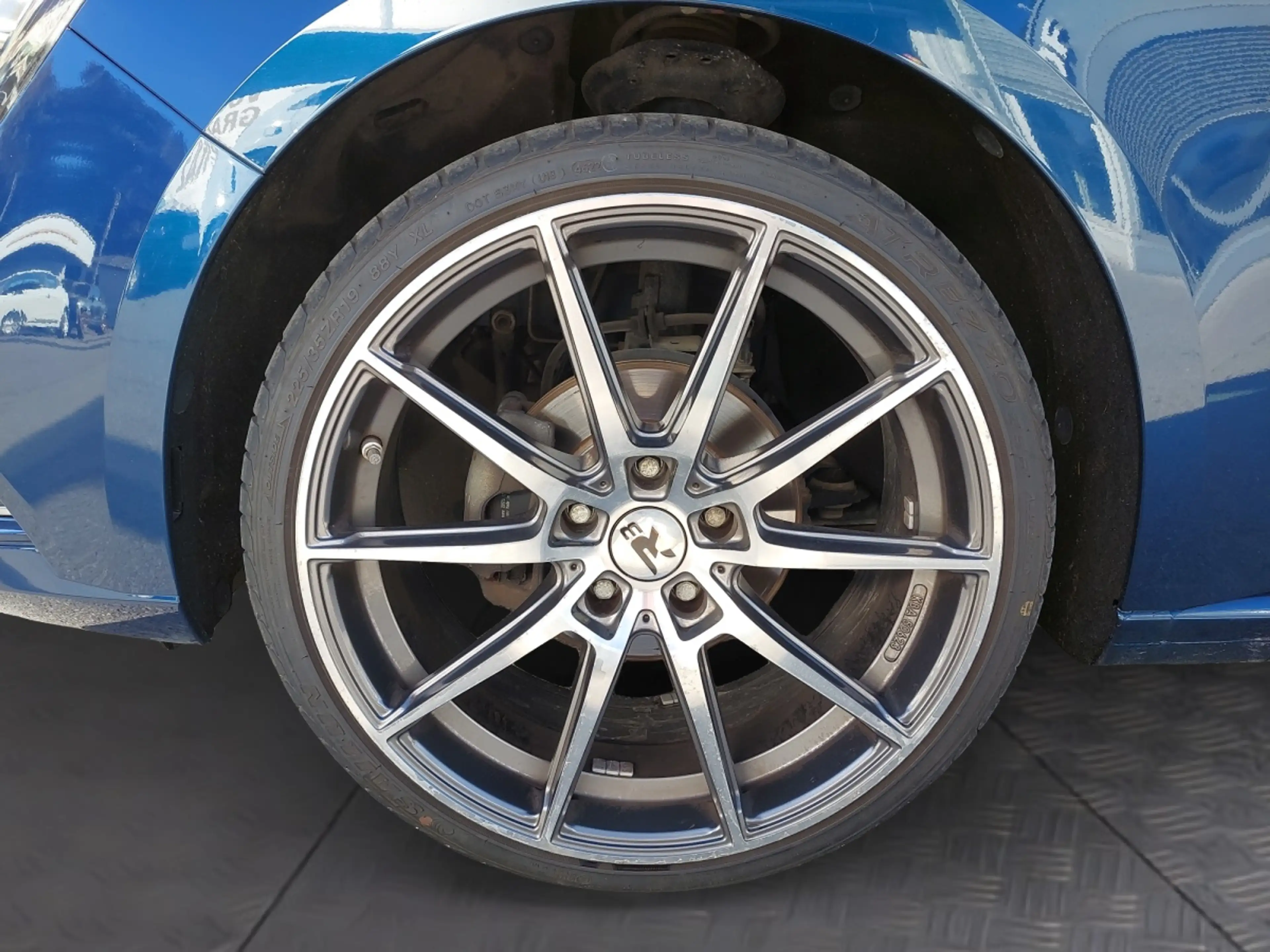 Renault Megane Intens Energy TCe 100 — photo 14