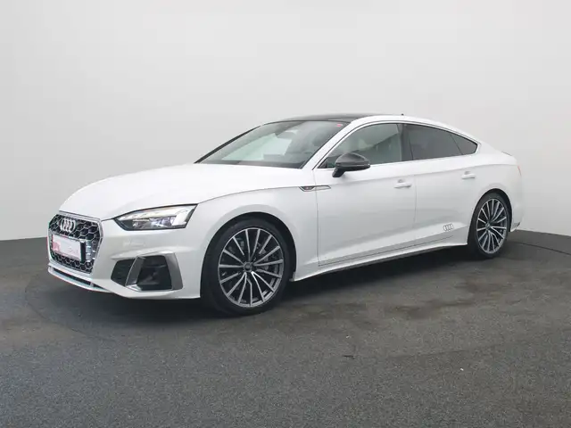Audi A5 view 2