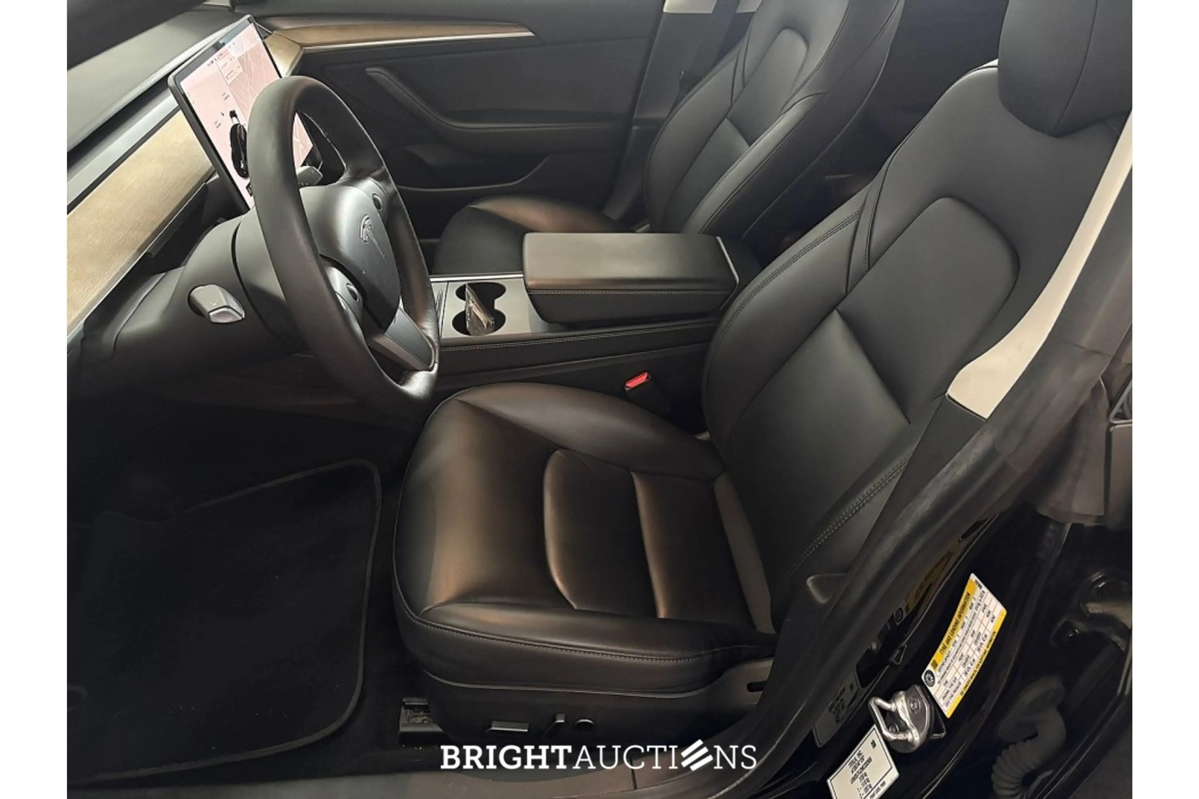Tesla Model 3 Standard RWD Plus 60 kWh — photo 11