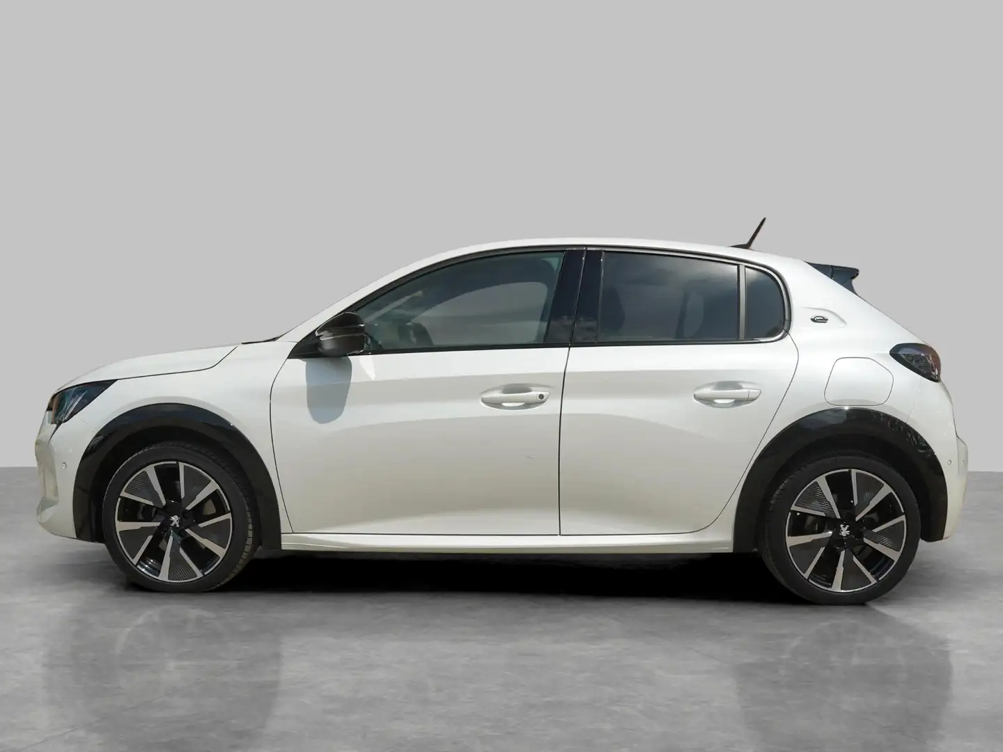 Peugeot e-208 EV GT Pack 50 kWh Wit - 2