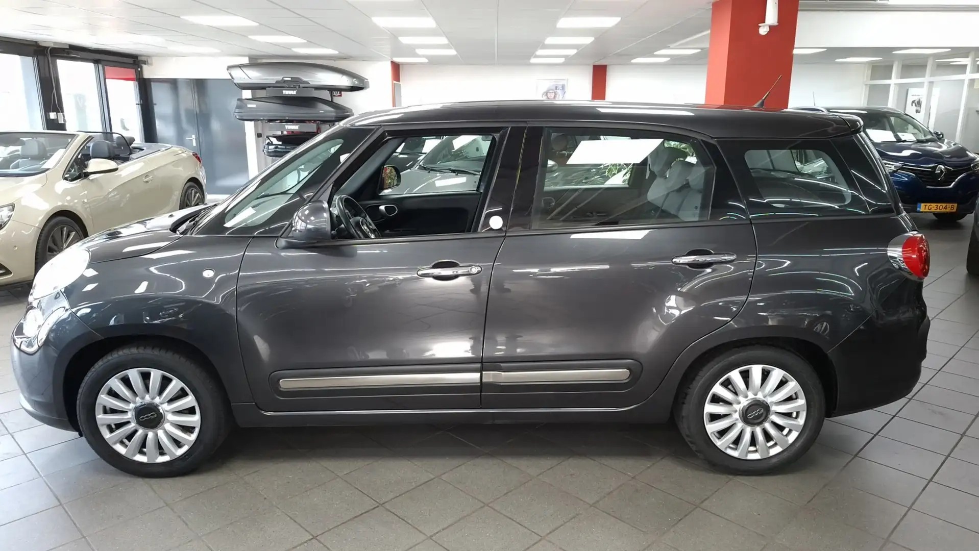 Fiat 500L Living 0.9 TwinAir Easy Grijs - 2