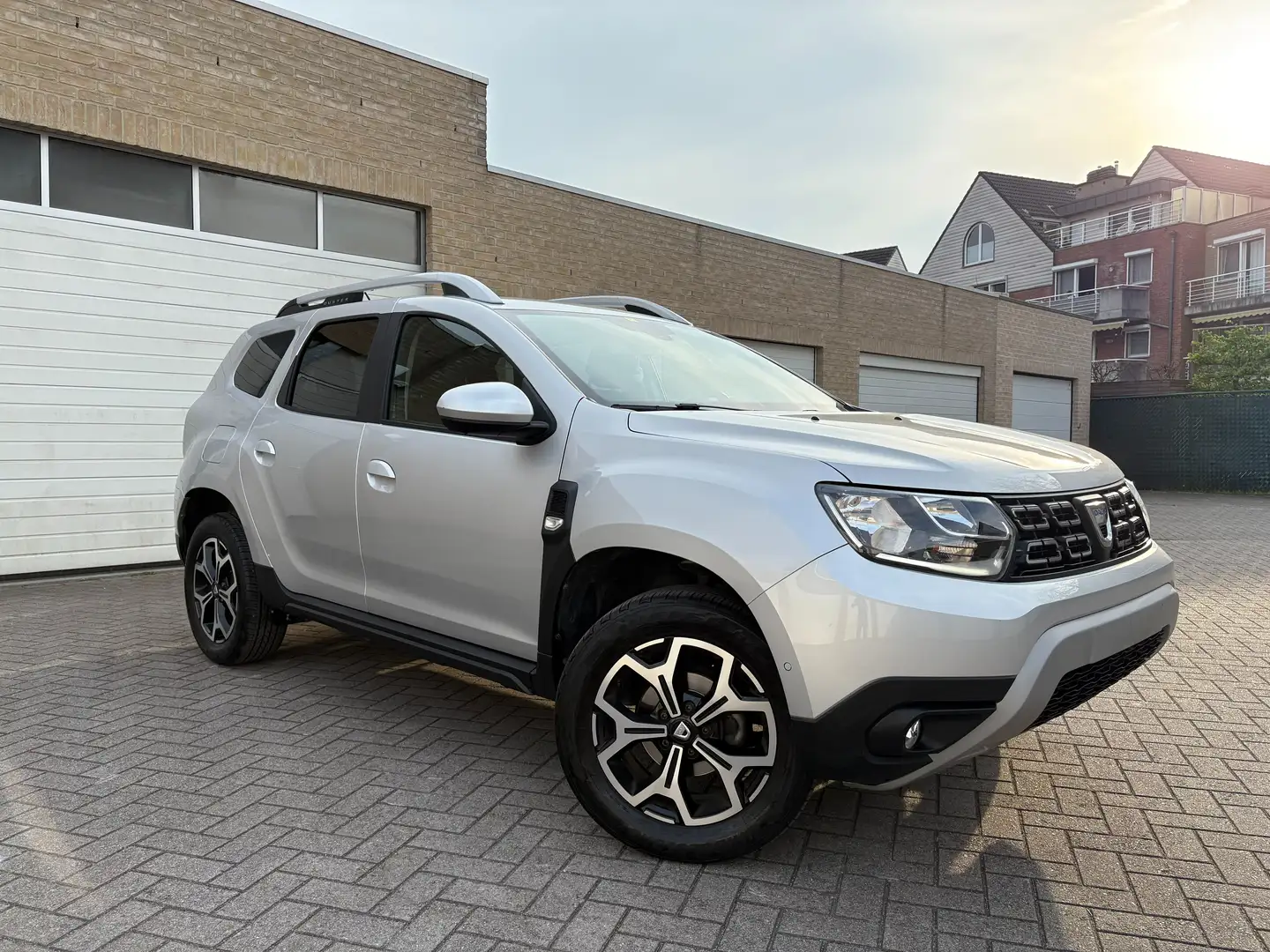 Dacia Duster 1.6 SCe  Prestige (EU6.2) / 12 Maanden Garantie Argent - 1
