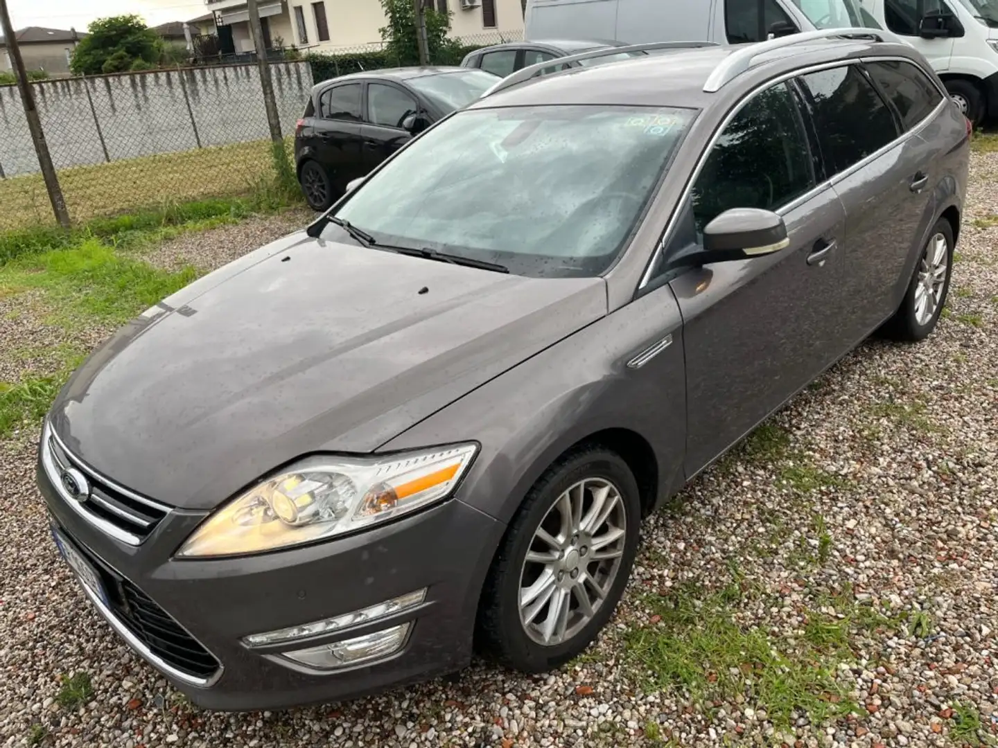 Ford Mondeo SW 2.0 TDCi 163CV TITANIUM Gris - 1