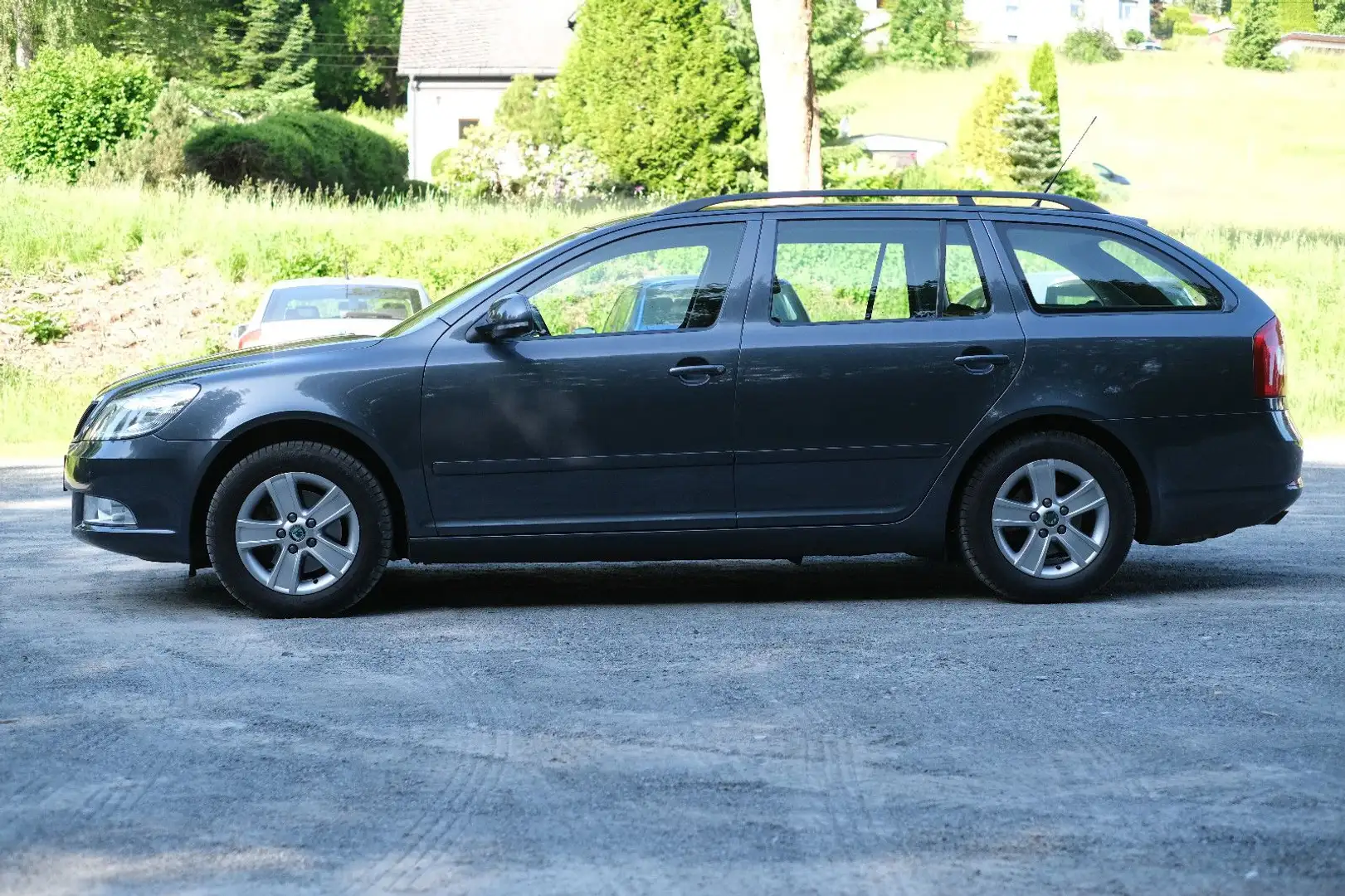 Skoda Octavia Combi 1.8TSI 1.Hand S-Heft Grau - 2