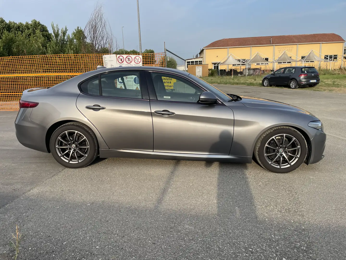 Alfa Romeo Giulia 2.2 t Super 150cv Grigio - 2