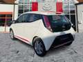 Toyota Aygo 1.0 x-play touch Kam.+LM+AUT Wit - thumbnail 6