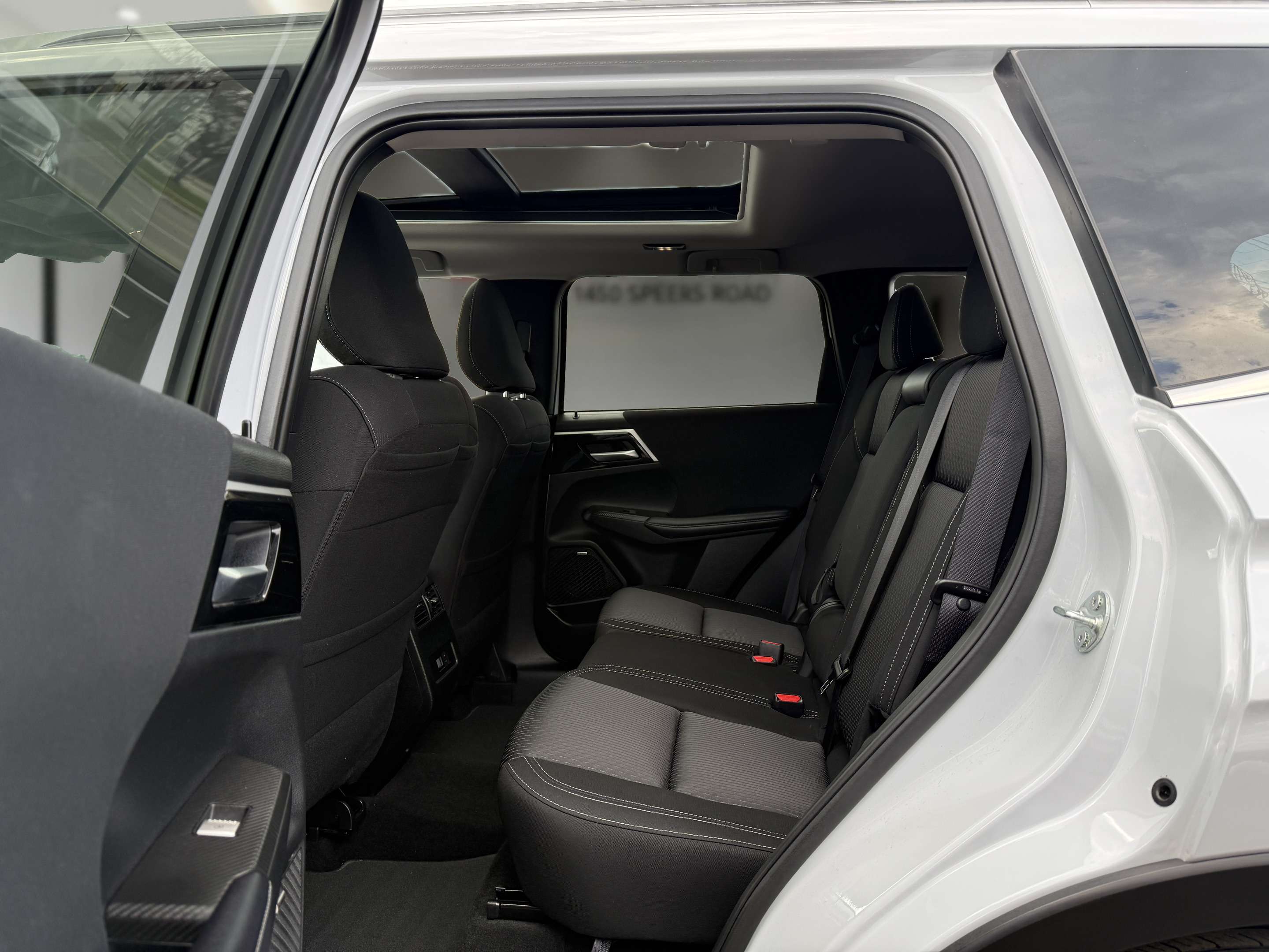 used 2025 Mitsubishi Outlander car, priced at $34,450