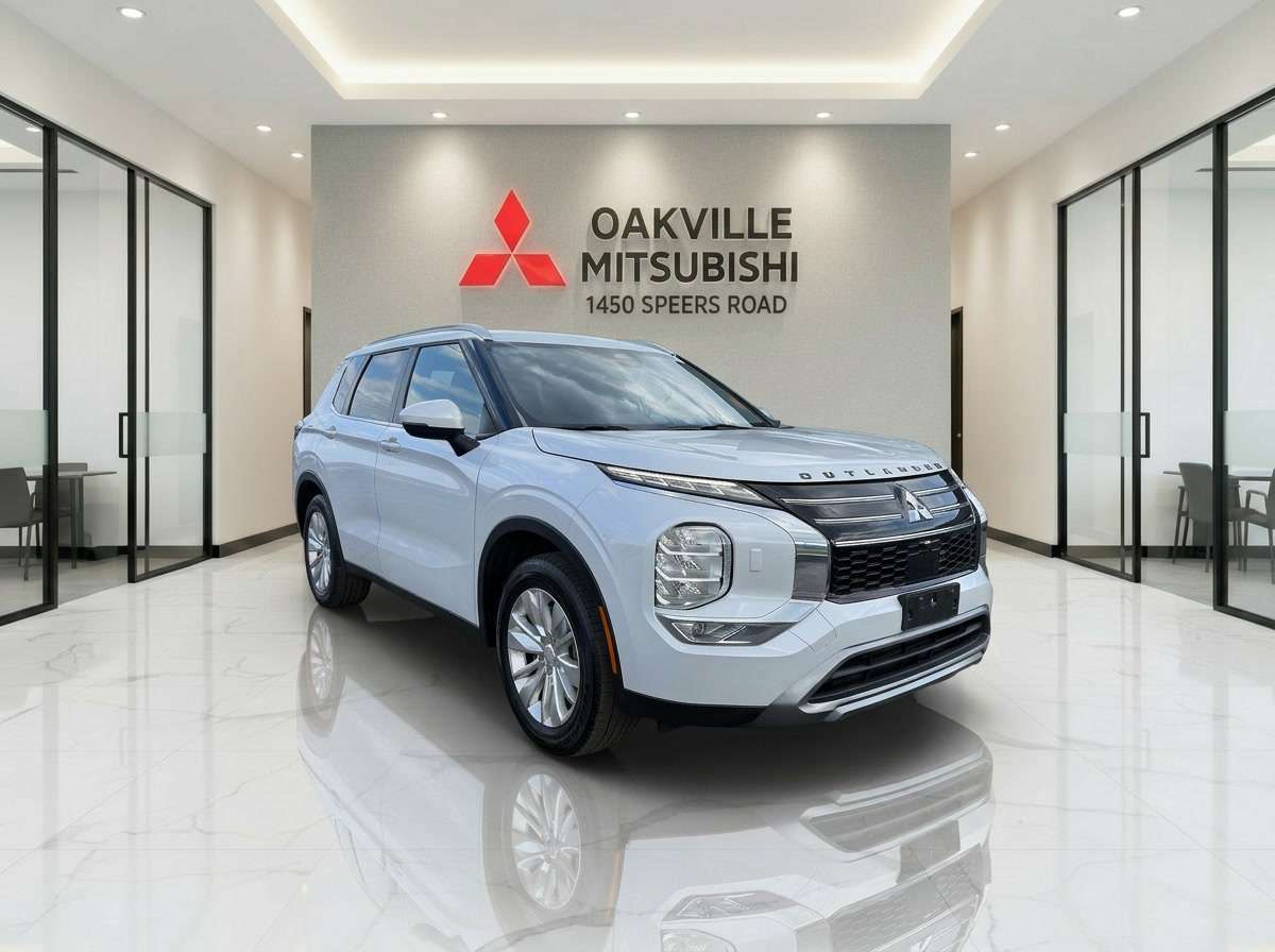 used 2025 Mitsubishi Outlander car, priced at $34,450
