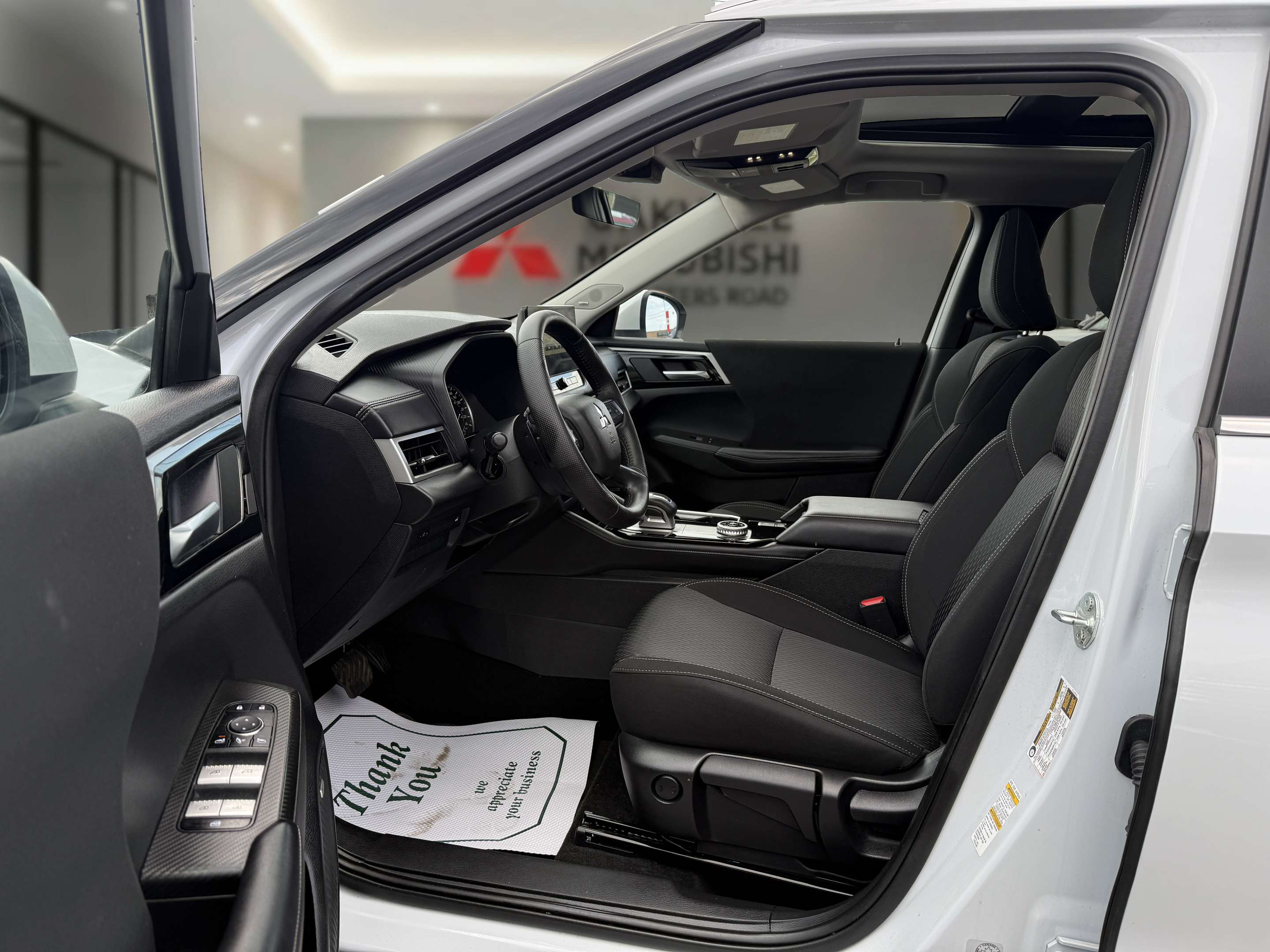used 2025 Mitsubishi Outlander car, priced at $34,450