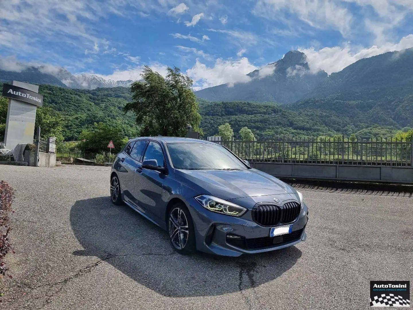 BMW 116 d 5p. M Sport Grau - 2