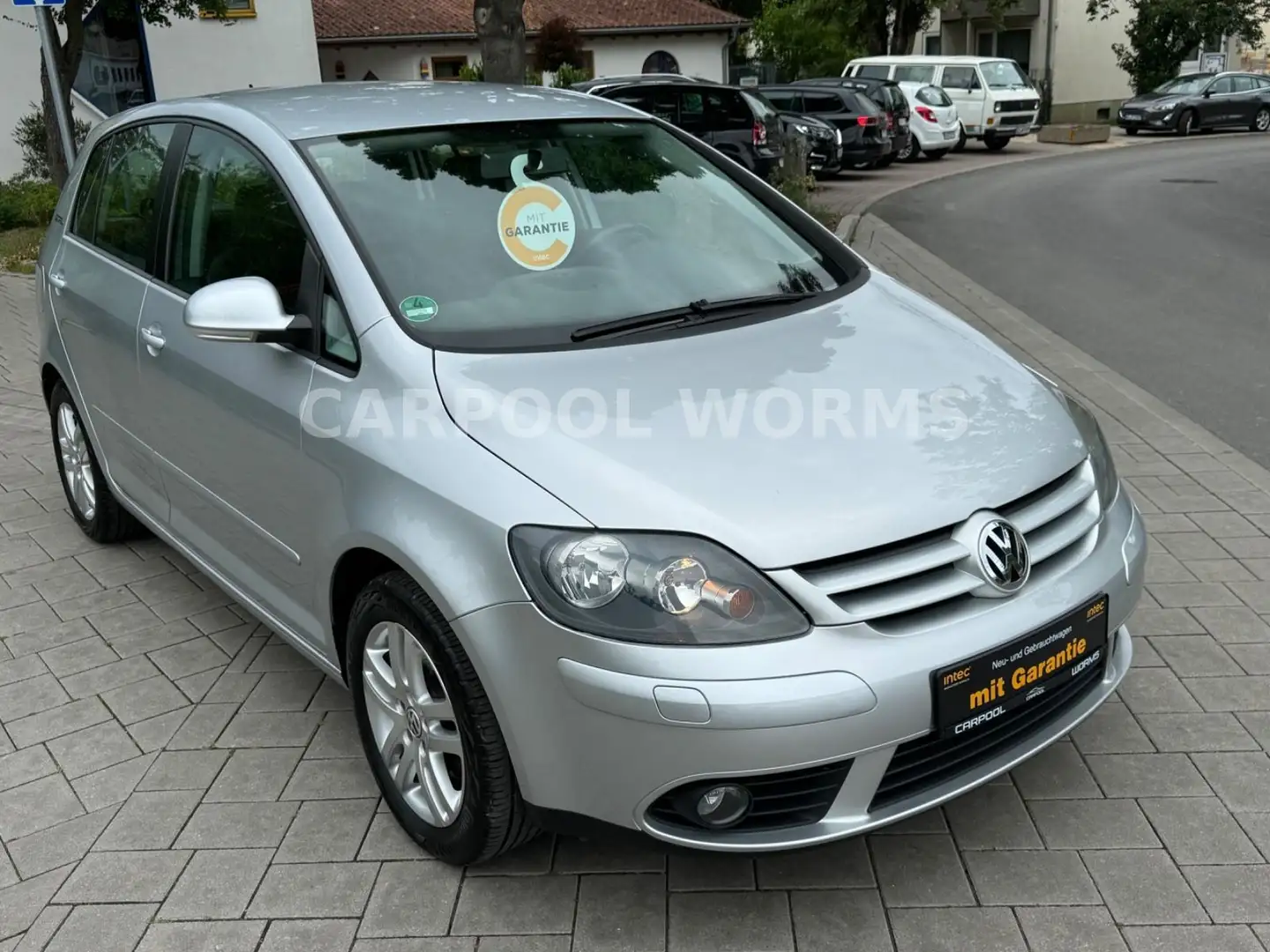 Volkswagen Golf Plus V 2.0 TDI Goal DSG-AUTOMATIK+SHZ+NAVI Plateado - 2