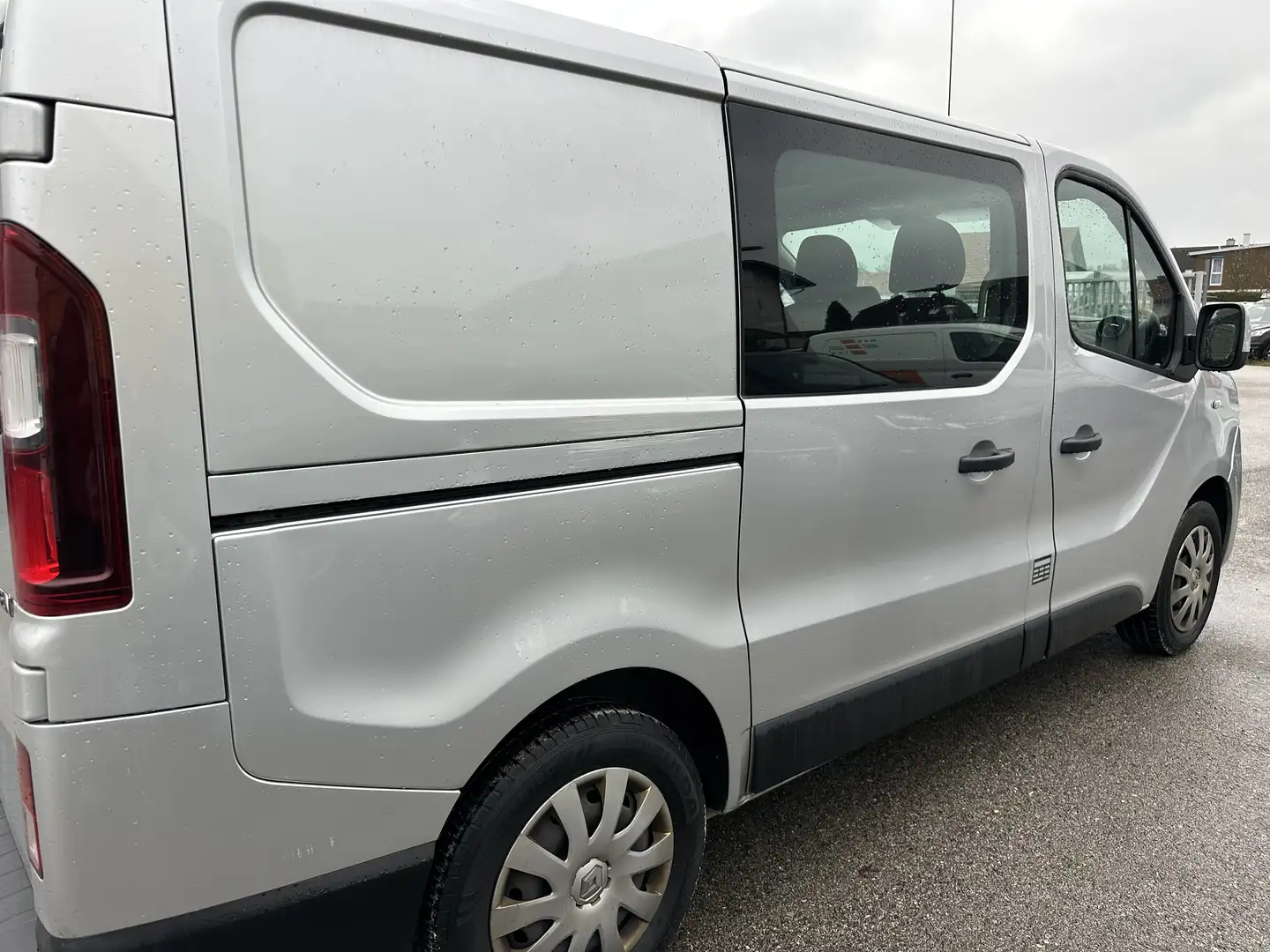 Renault Trafic Argintiu - 2