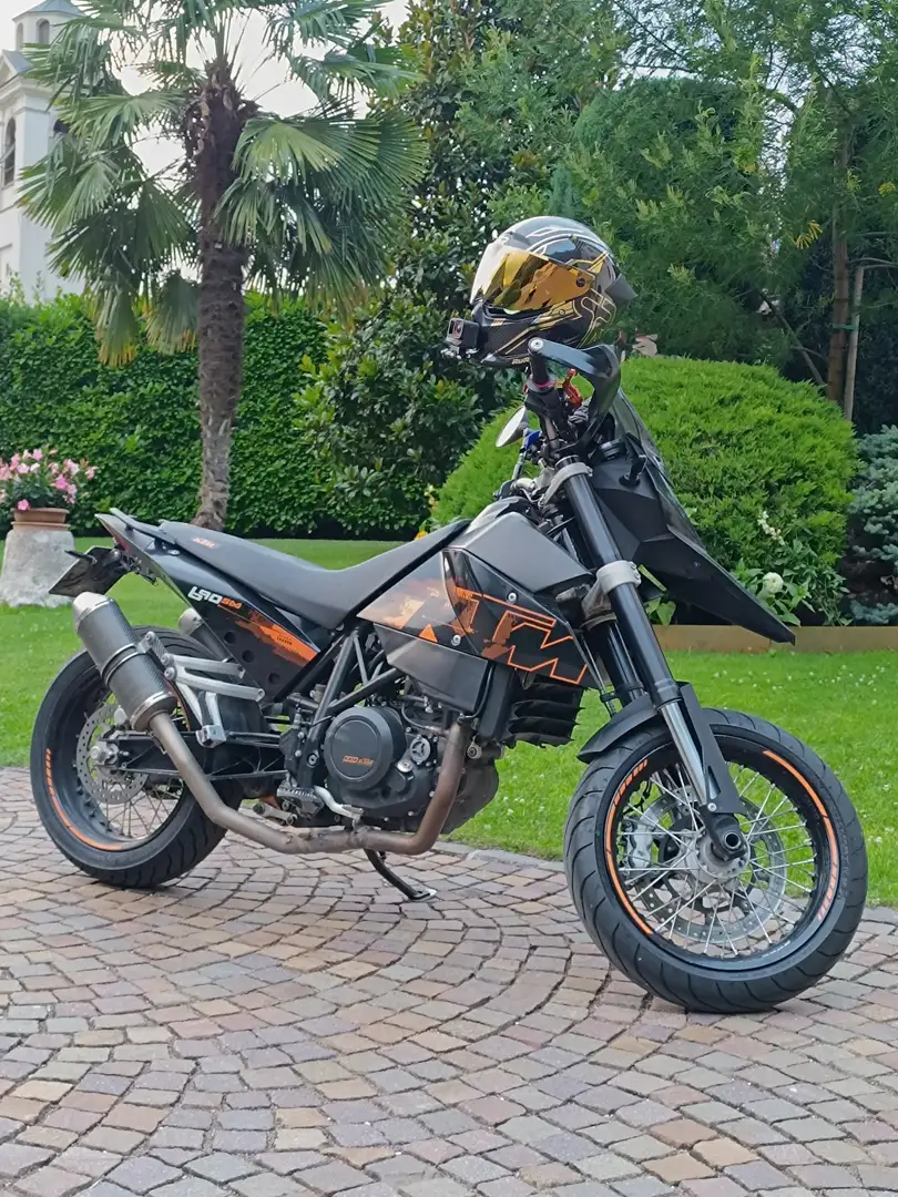 KTM 690 Supermoto - 1