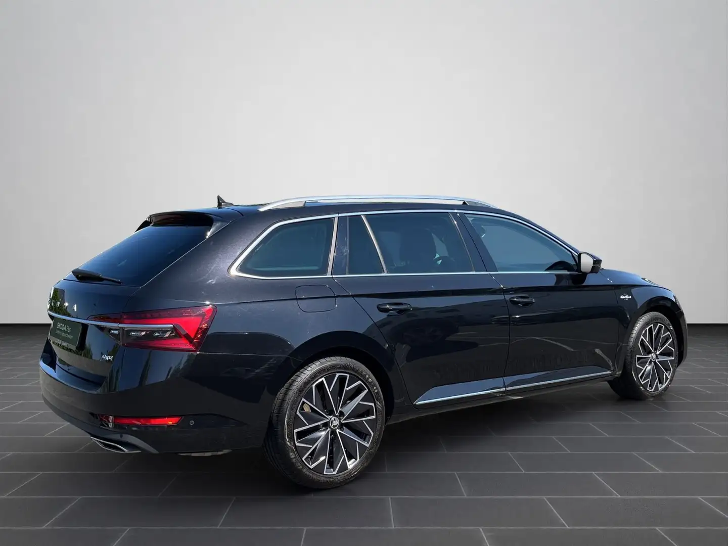 Skoda Superb Combi Laurin & Klement 2,0 TSI DSG L&K 4x Noir - 2