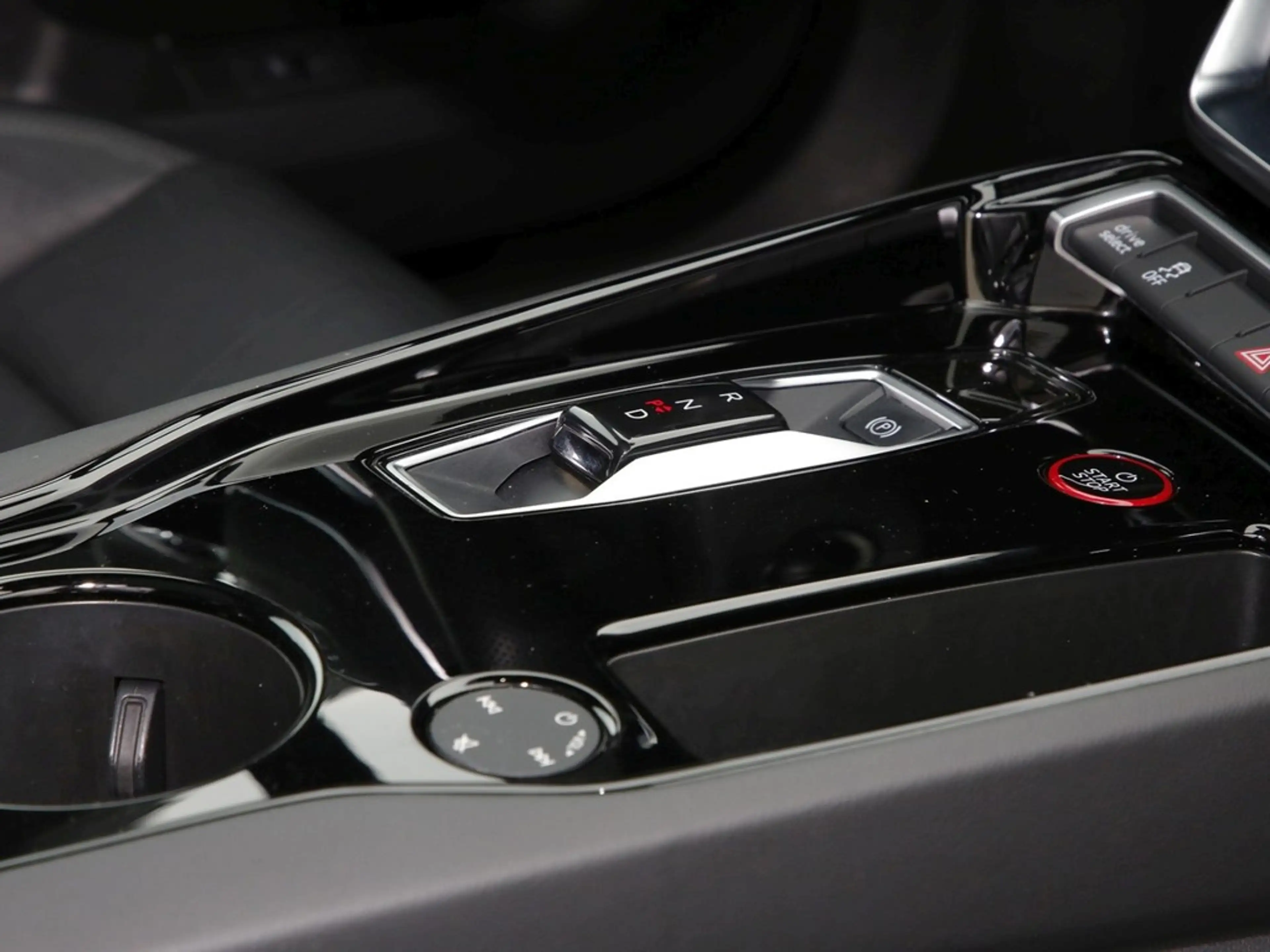 Audi e-tron GT Q 20"|B&O|PANO|ACC|RFK — photo 15