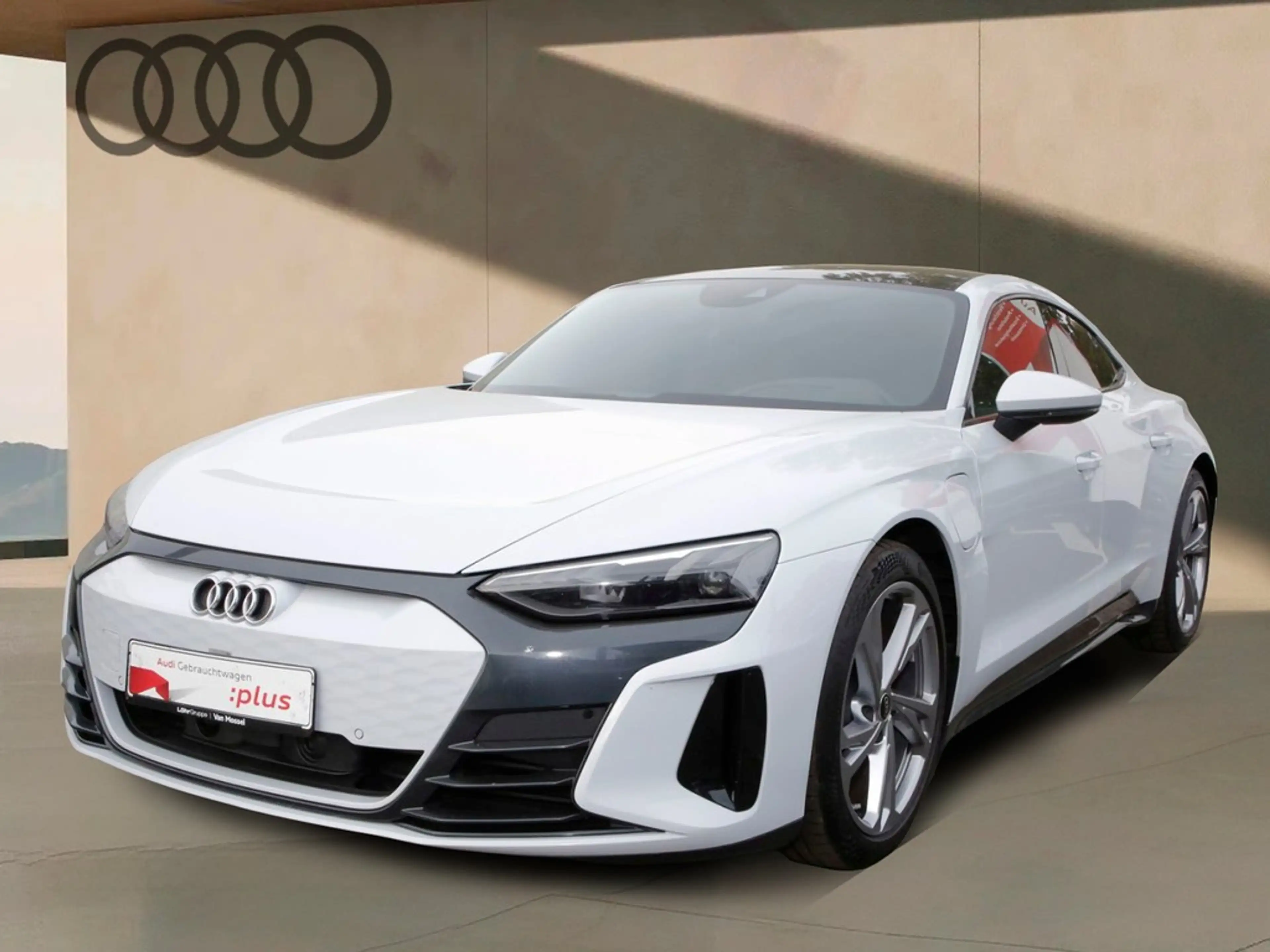 Audi e-tron GT Q 20"|B&O|PANO|ACC|RFK — photo 2