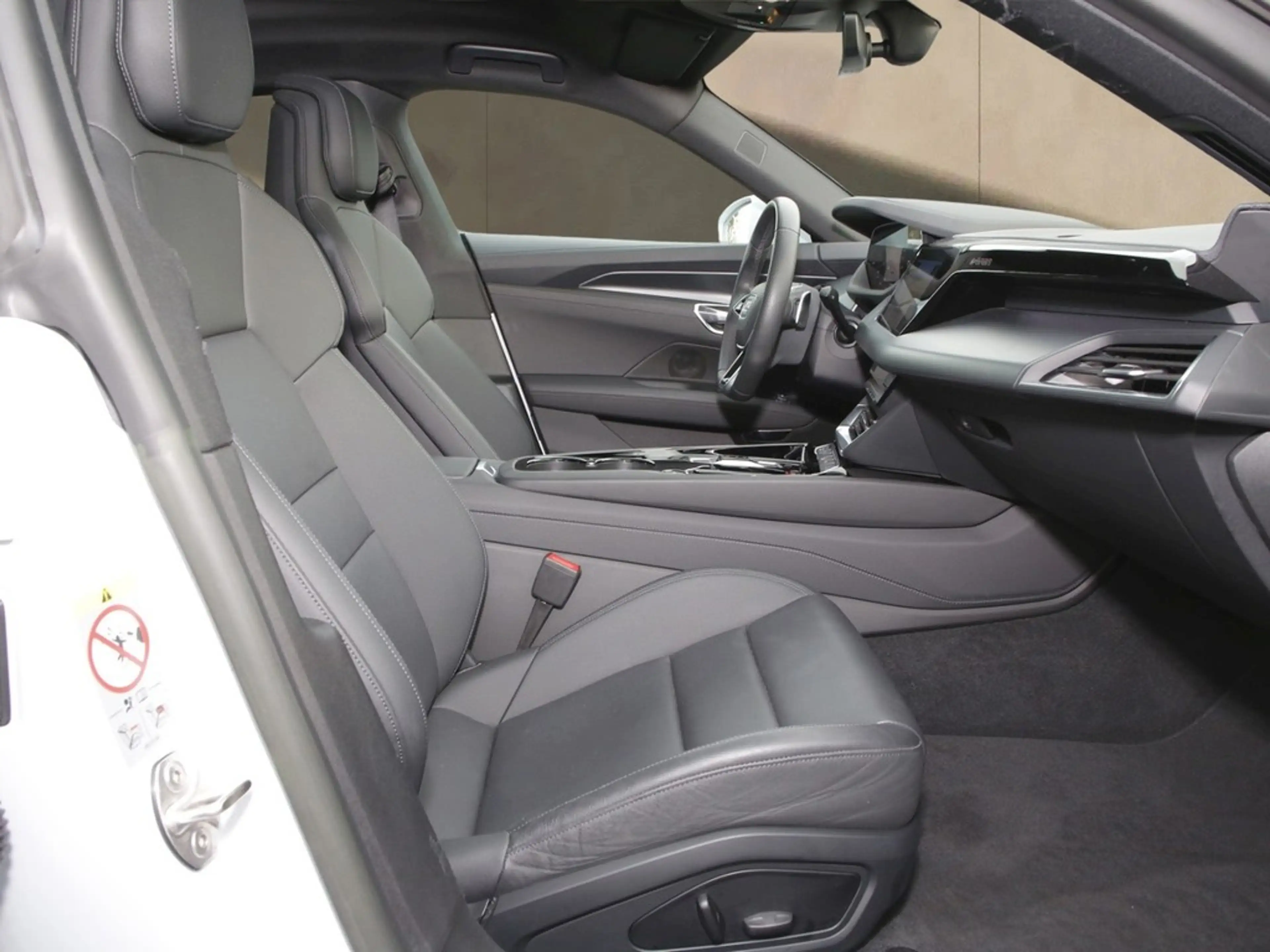 Audi e-tron GT Q 20"|B&O|PANO|ACC|RFK — photo 10