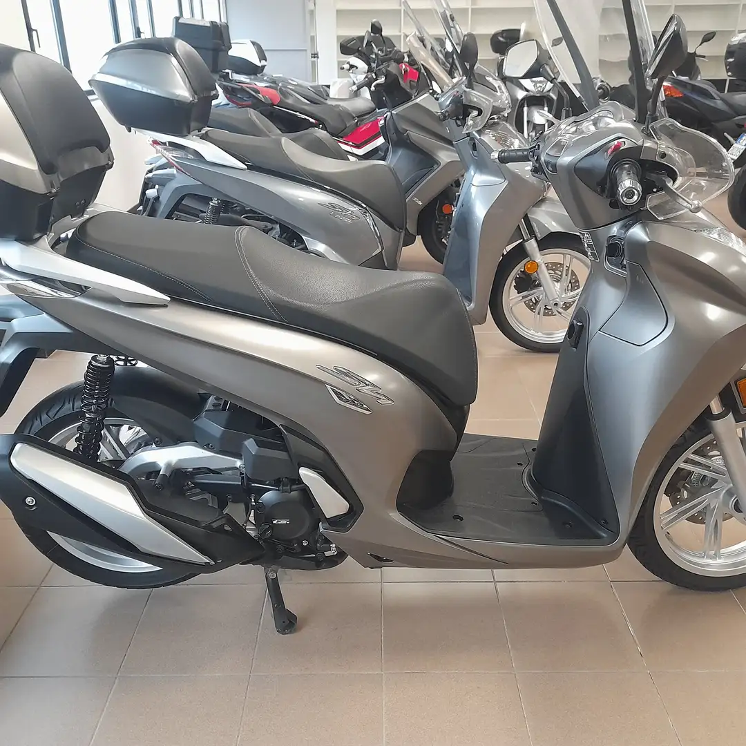 Honda SH 350i Gris - 2