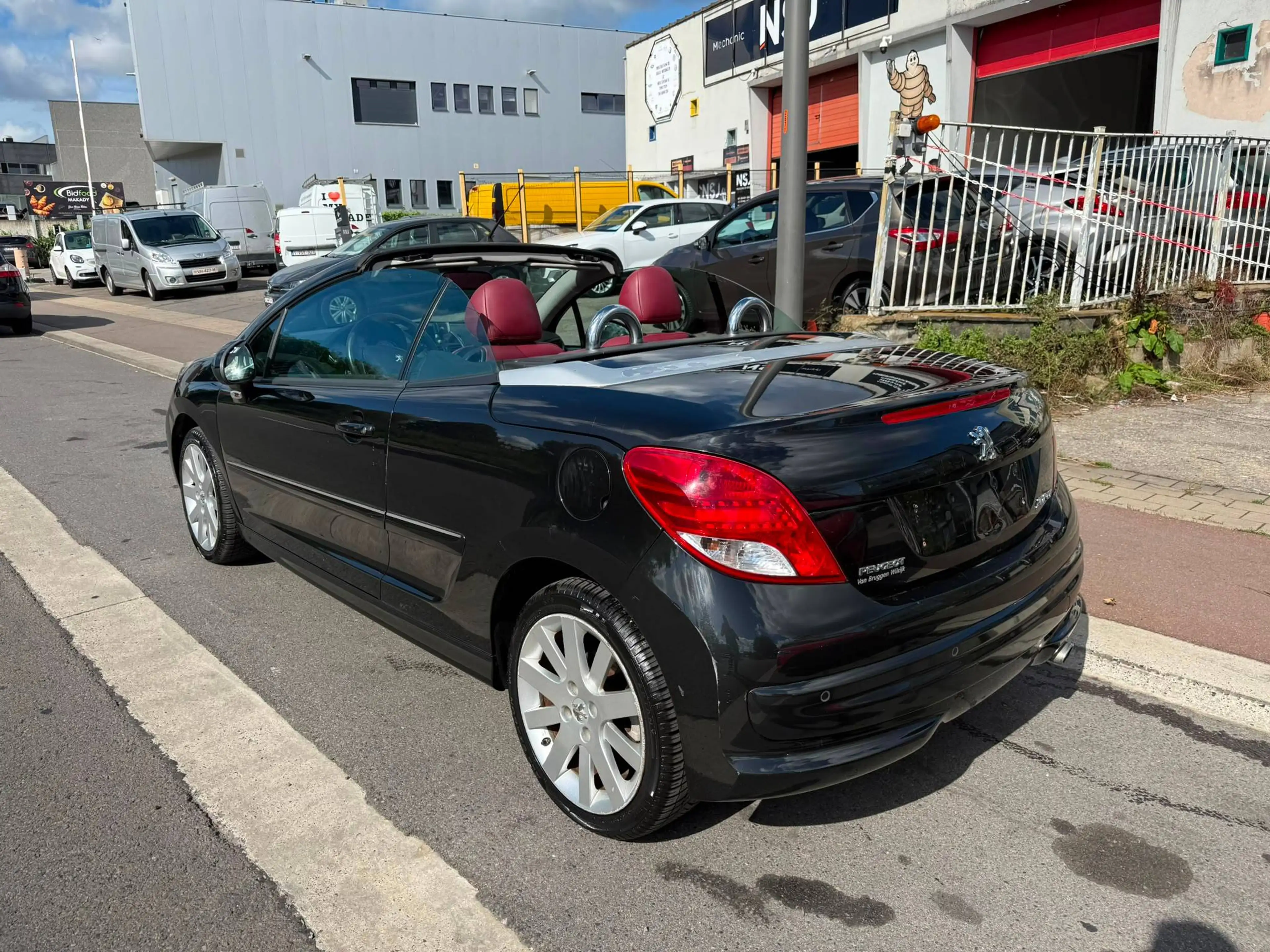 Peugeot 207 207 CC 1.6i Pack**12M GARANTIE** — photo 7