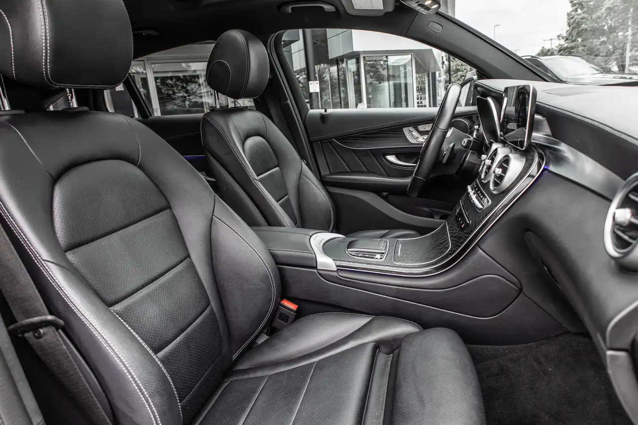 Mercedes-Benz GLC снимка Mercedes-Benz GLC