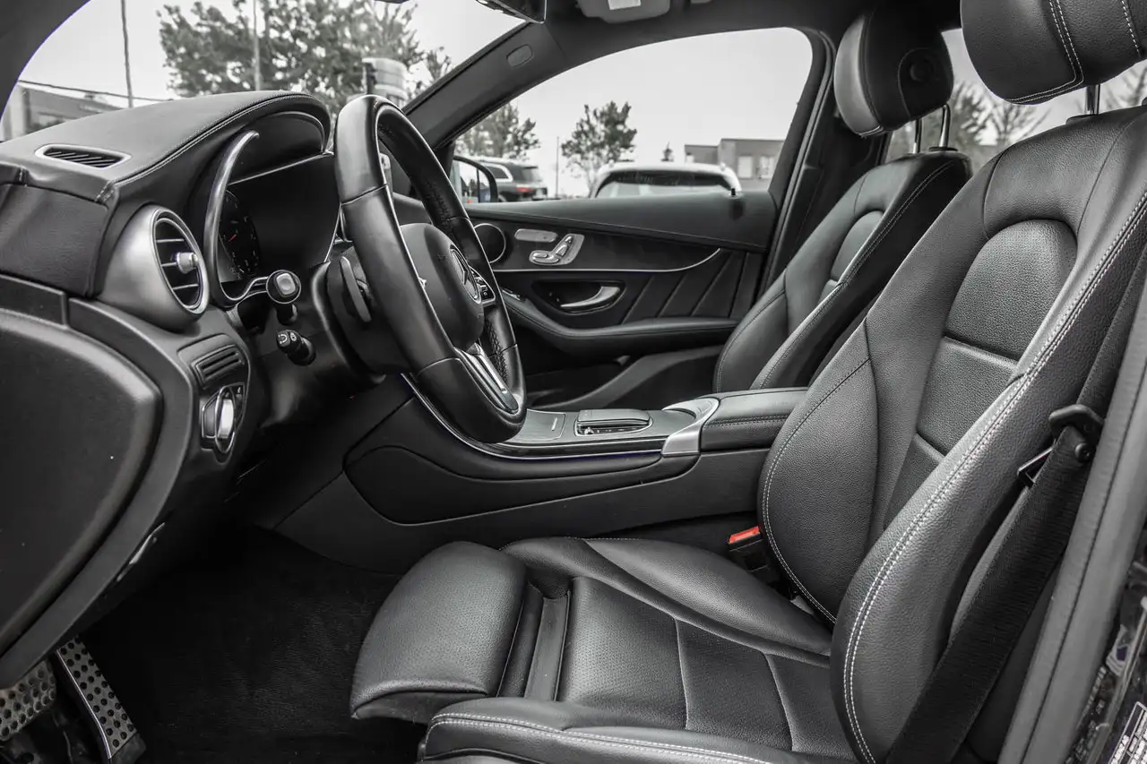 Mercedes-Benz GLC снимка Mercedes-Benz GLC