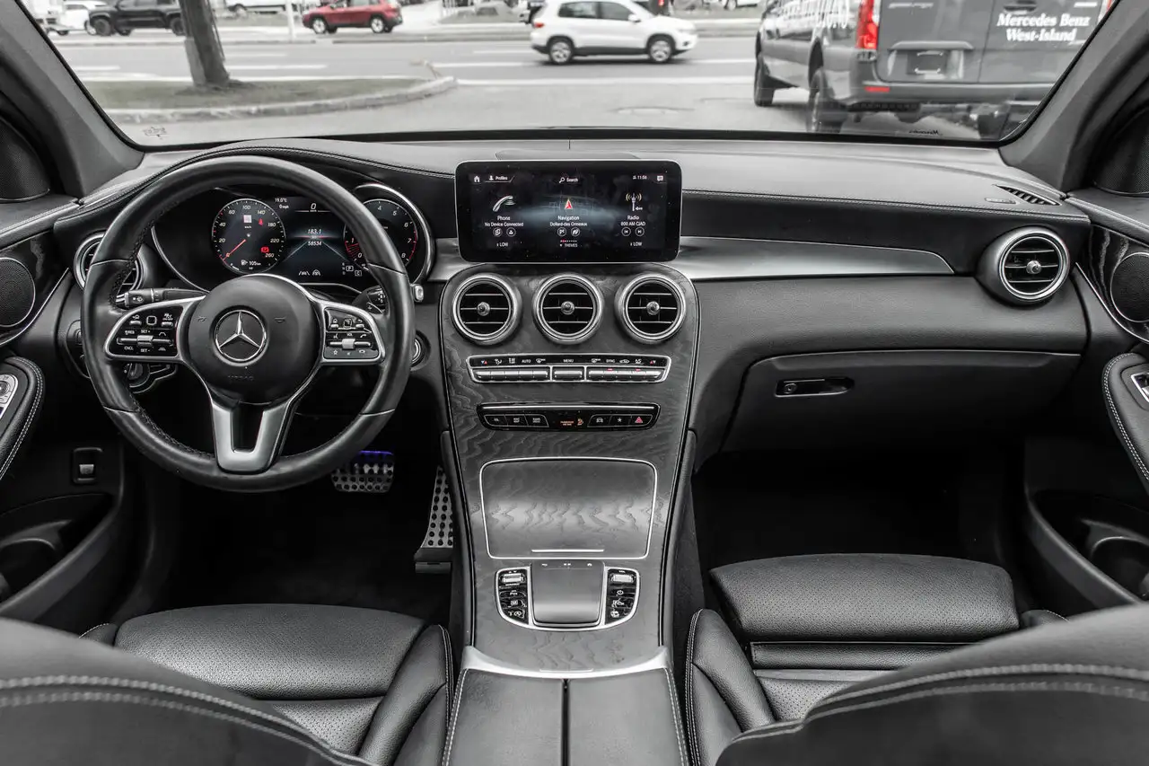 Mercedes-Benz GLC снимка Mercedes-Benz GLC