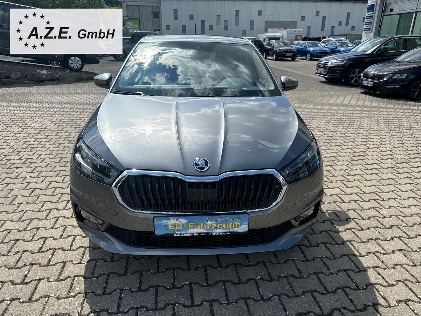 Skoda Fabia 1.0 TSI TOP SELECTION *PDC*GRA*SH*LHZ*APP*MFL* ... Gris - 2