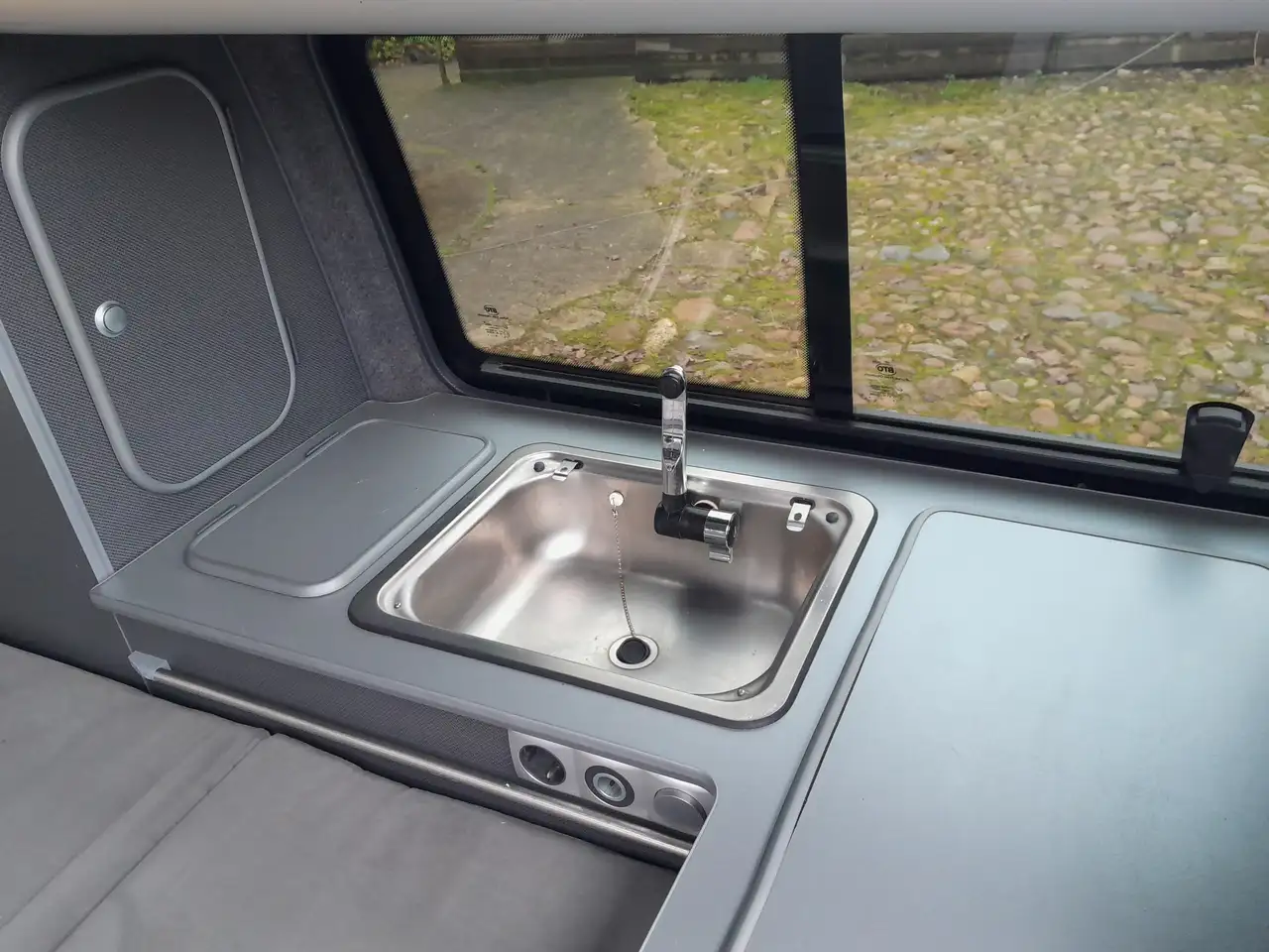 Volkswagen T5 California