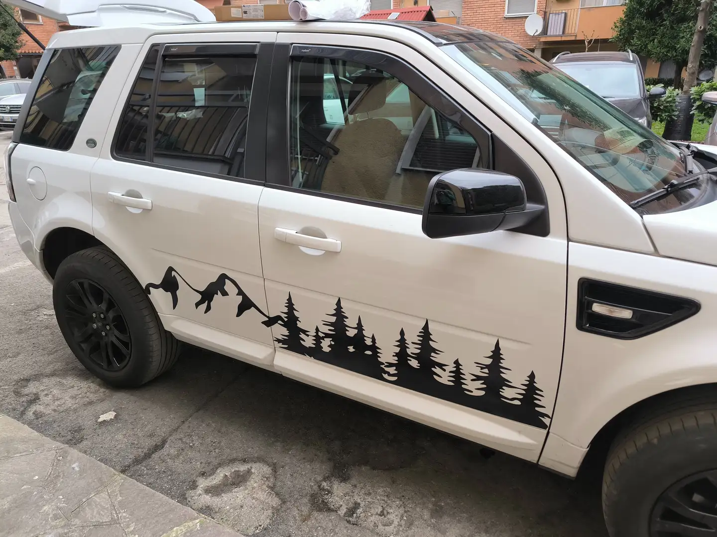 Land Rover Freelander 110KW 150CV Белый - 1