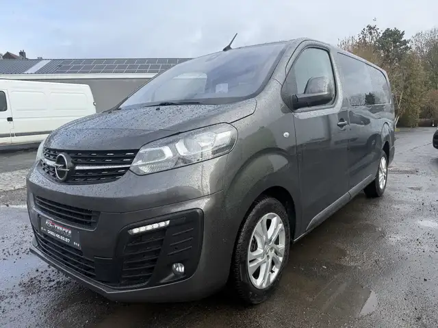 Opel Vivaro DOUBLE CABINES 6 PLACES