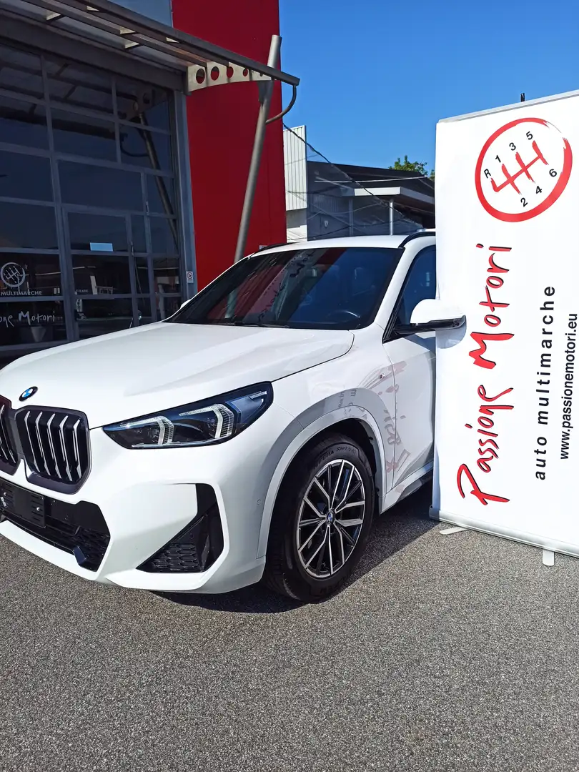 BMW X1 X1 sdrive18d MSport auto Bianco - 1