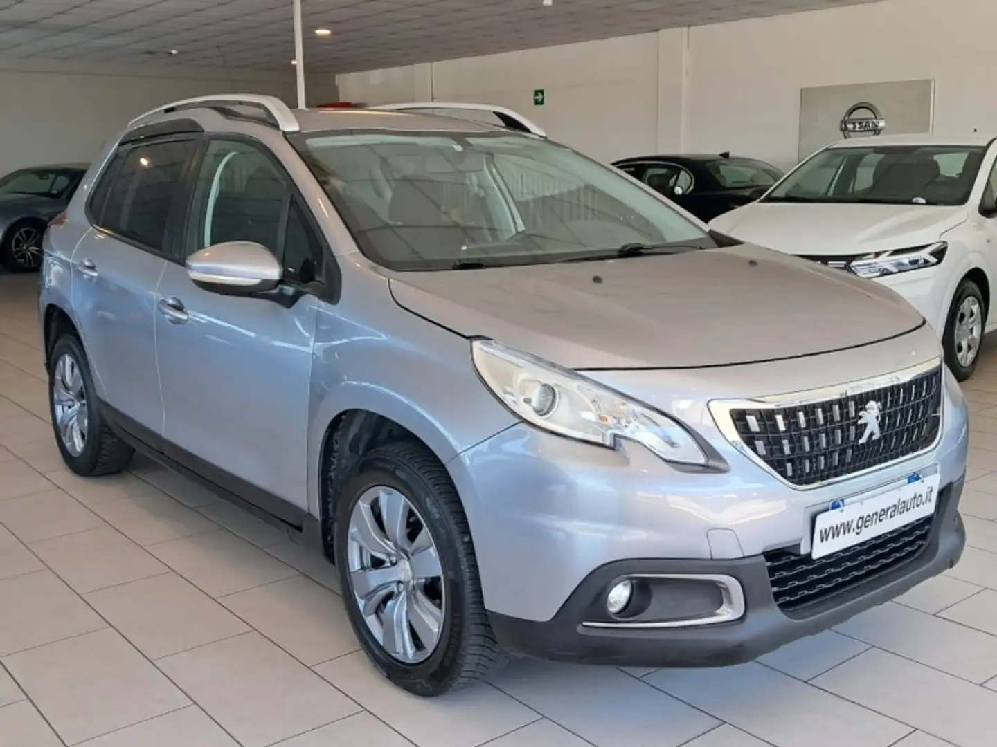Peugeot 2008 BlueHDi 100 Active PROMO Grigio - 2