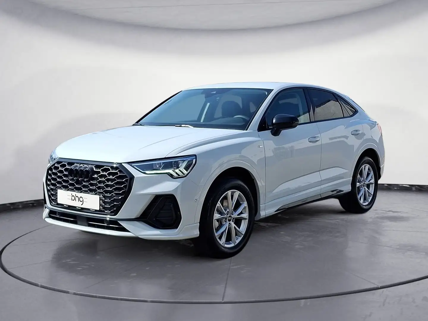 Audi Q3 S line 35 TFSI 110(150 Blanc - 2