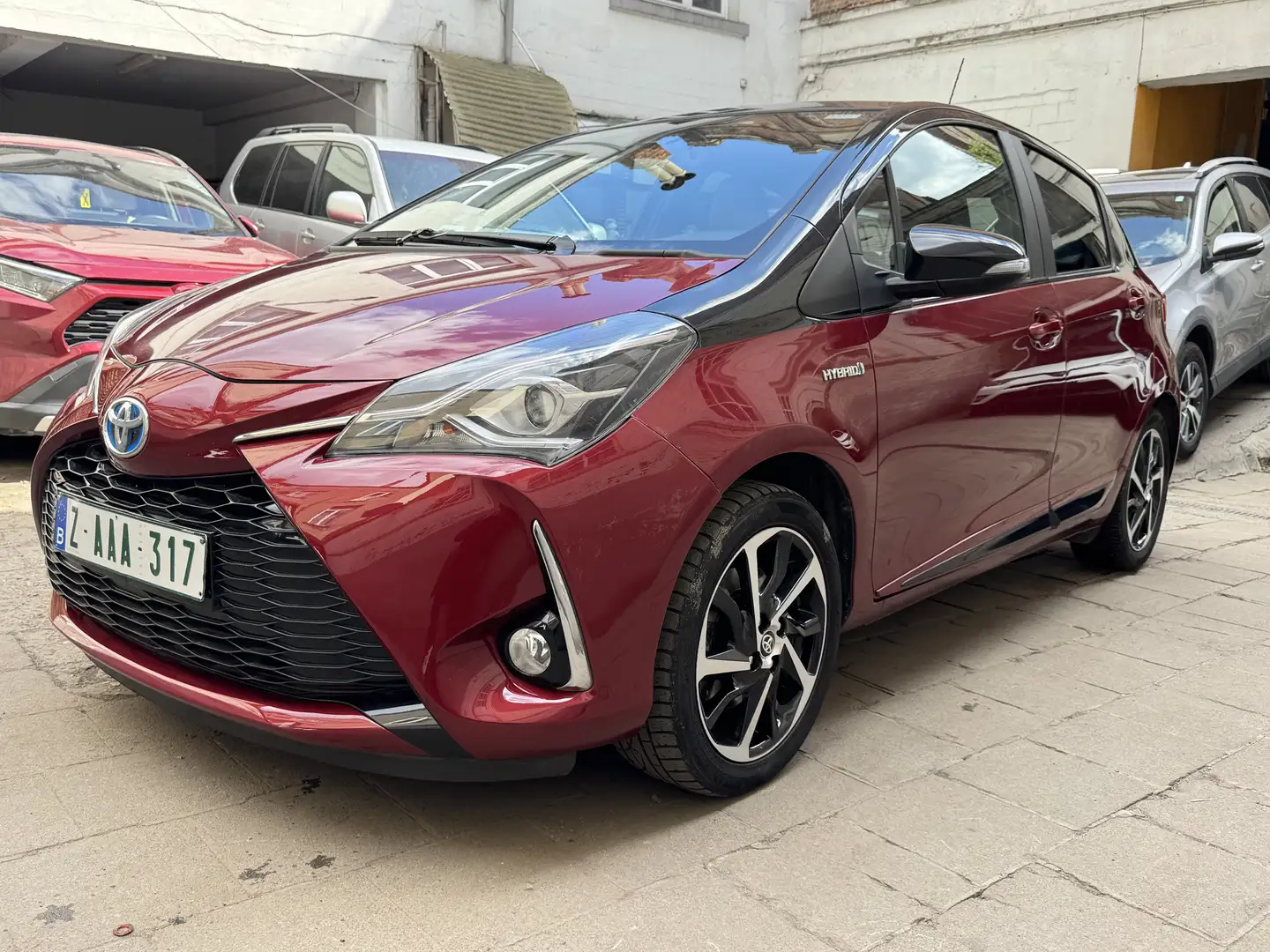 Toyota Yaris Hybrid 1.5 VVT-i GR Sport - 2