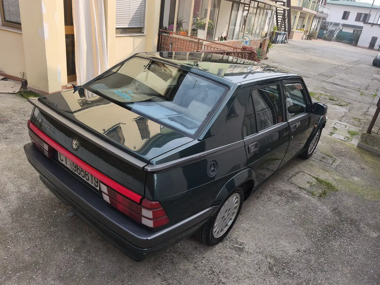 Alfa Romeo 75 2.0i ts GPL CLIMA, foto 4