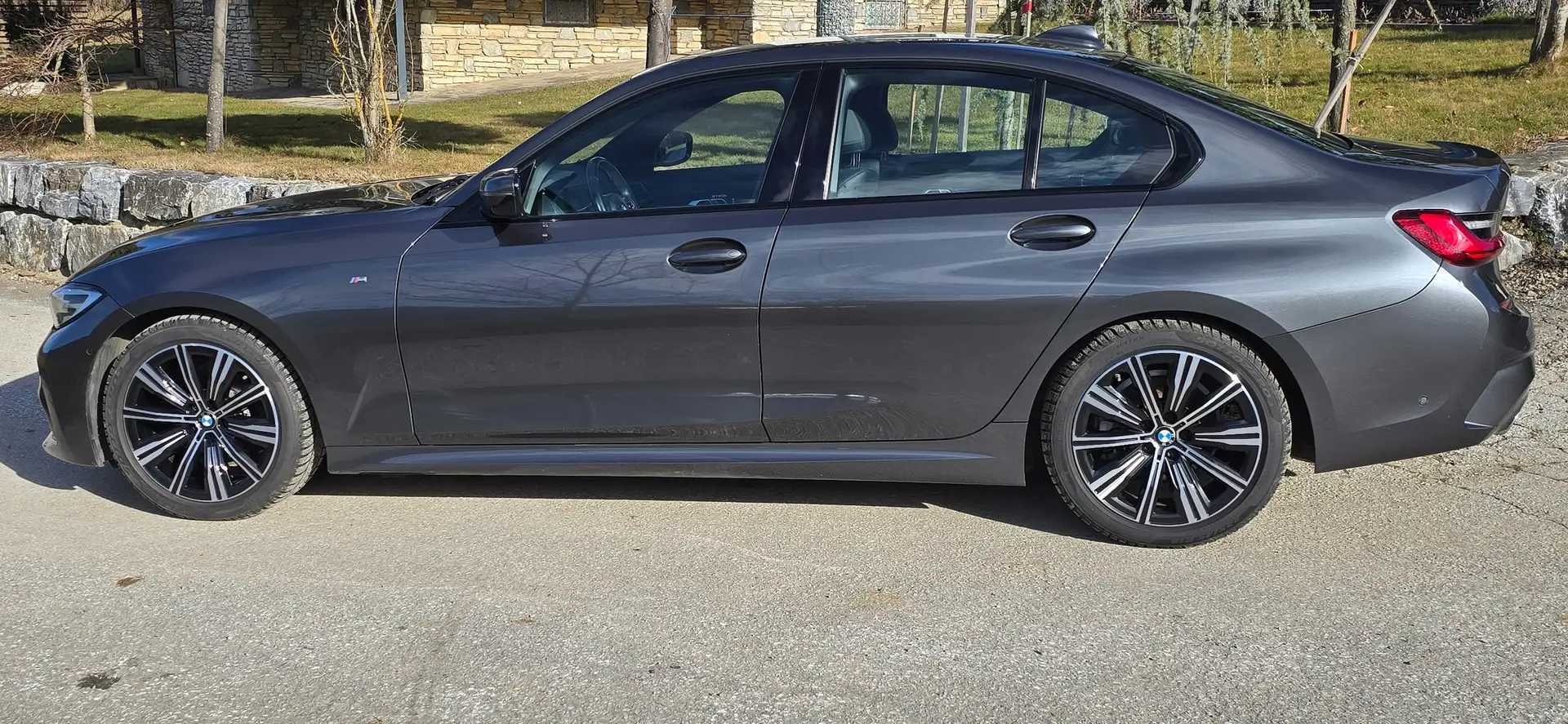 BMW 316 316d 48 V Aut. Grau - 2