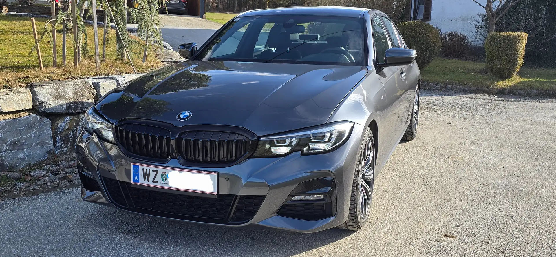 BMW 316 316d 48 V Aut. Grau - 1